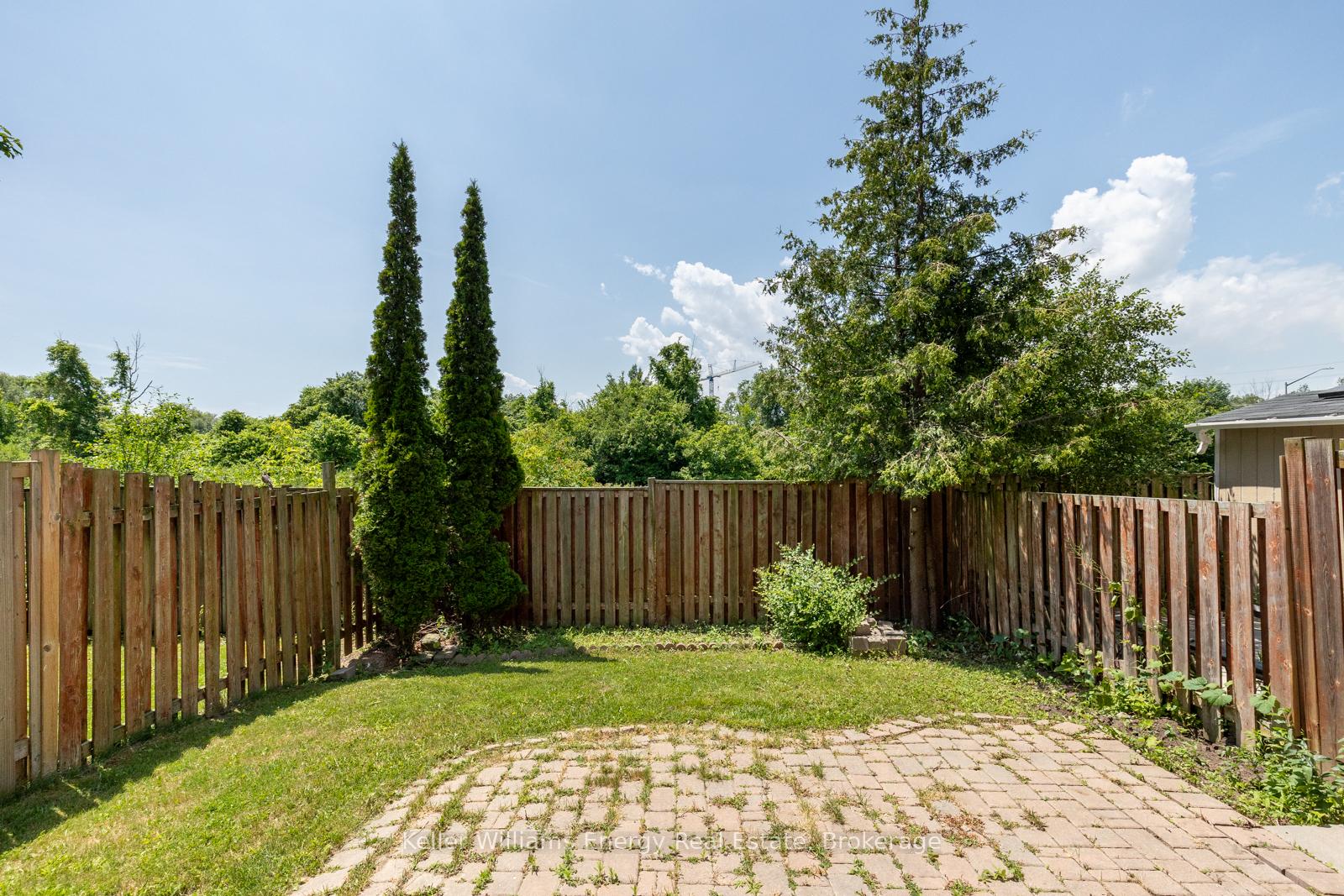 Photo 30 of 18 Boone Lane, Ajax, South East — HOMEH