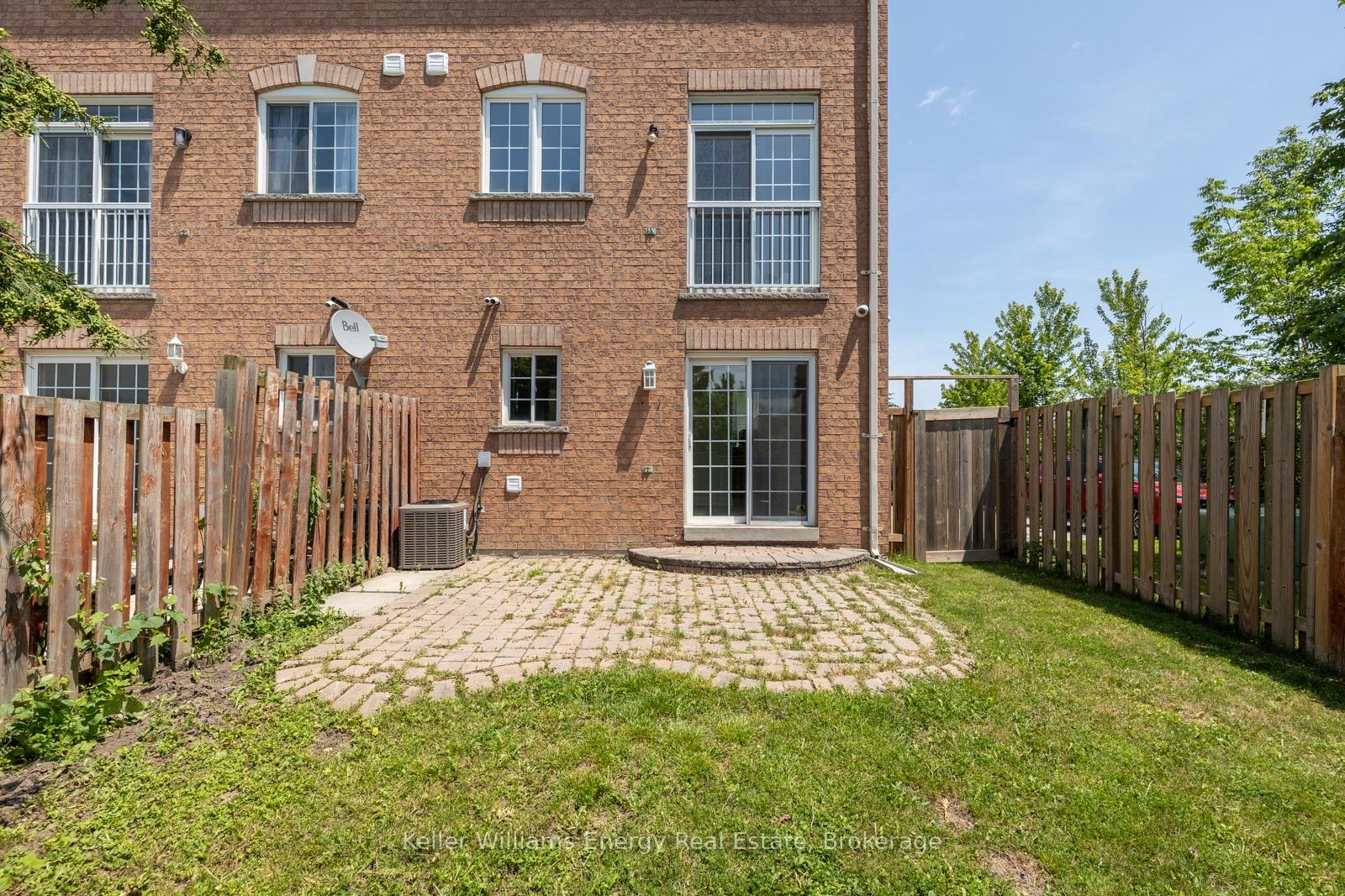 Photo 31 of 18 Boone Lane, Ajax, South East — HOMEH