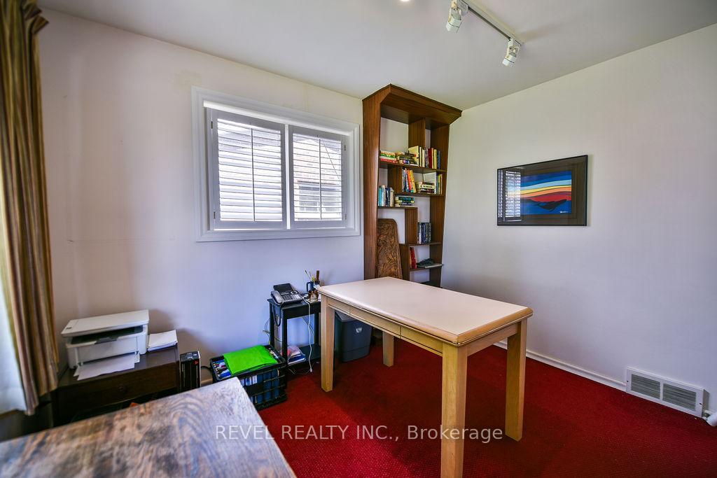 Photo 21 of 624 Cedar Street N, Timmins, TNE - North — HOMEH