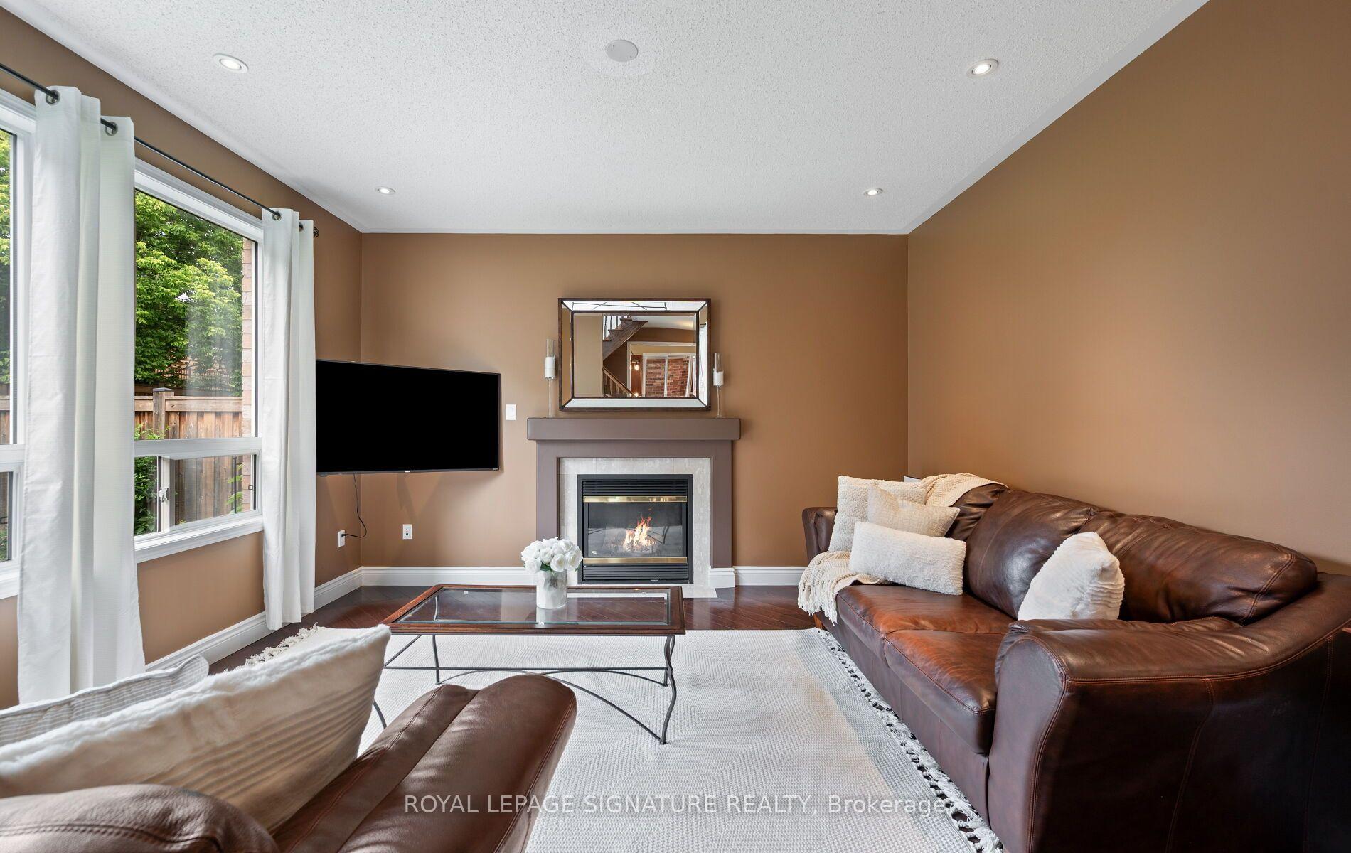 Photo 6 of 115 Arborglen Drive, Halton Hills, Georgetown — HOMEH