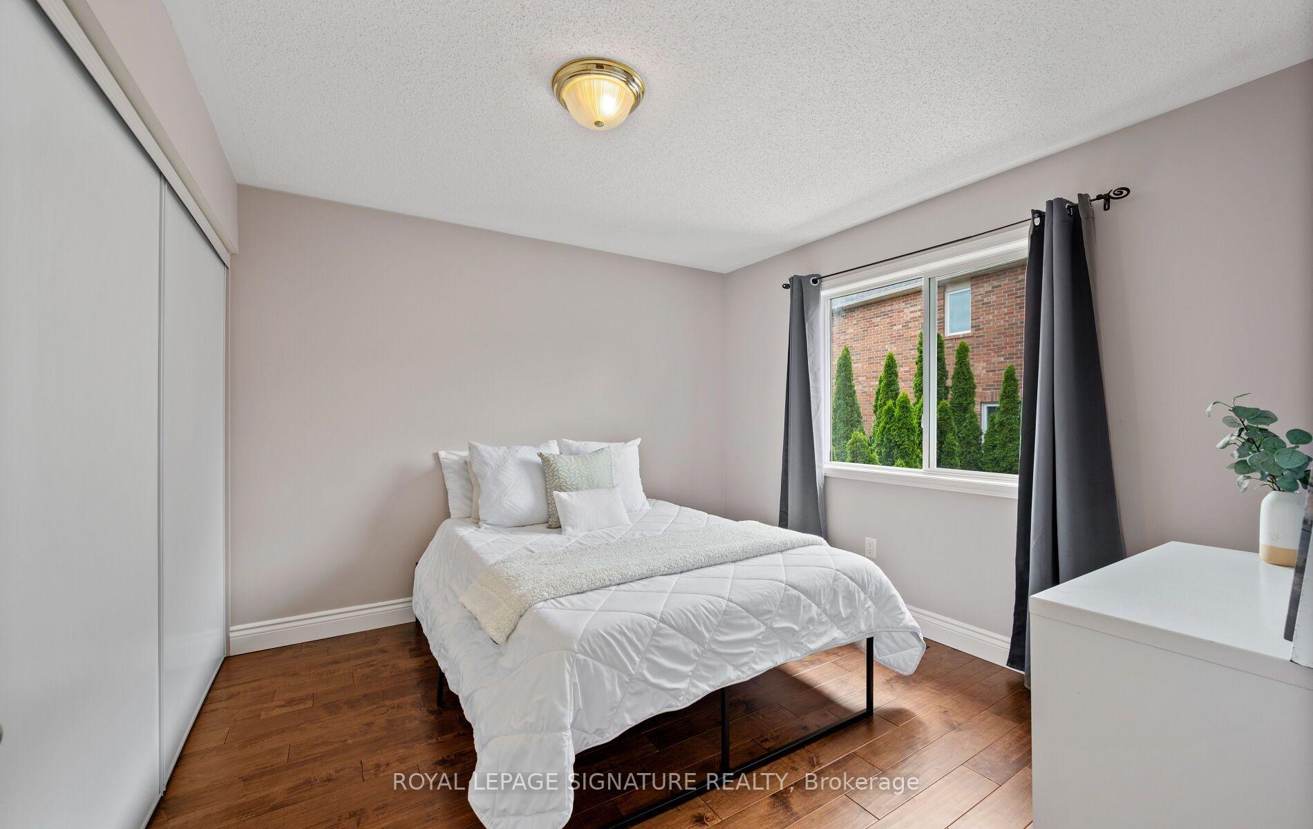 Photo 15 of 115 Arborglen Drive, Halton Hills, Georgetown — HOMEH