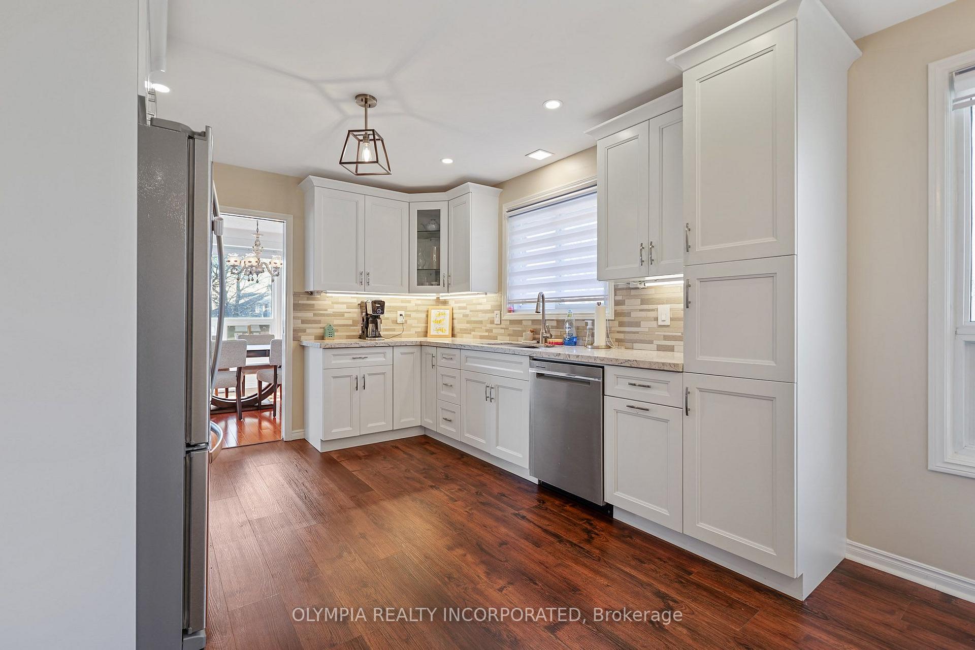 Photo 7 of 6182 Delta Drive, Niagara Falls, West Wood — HOMEH