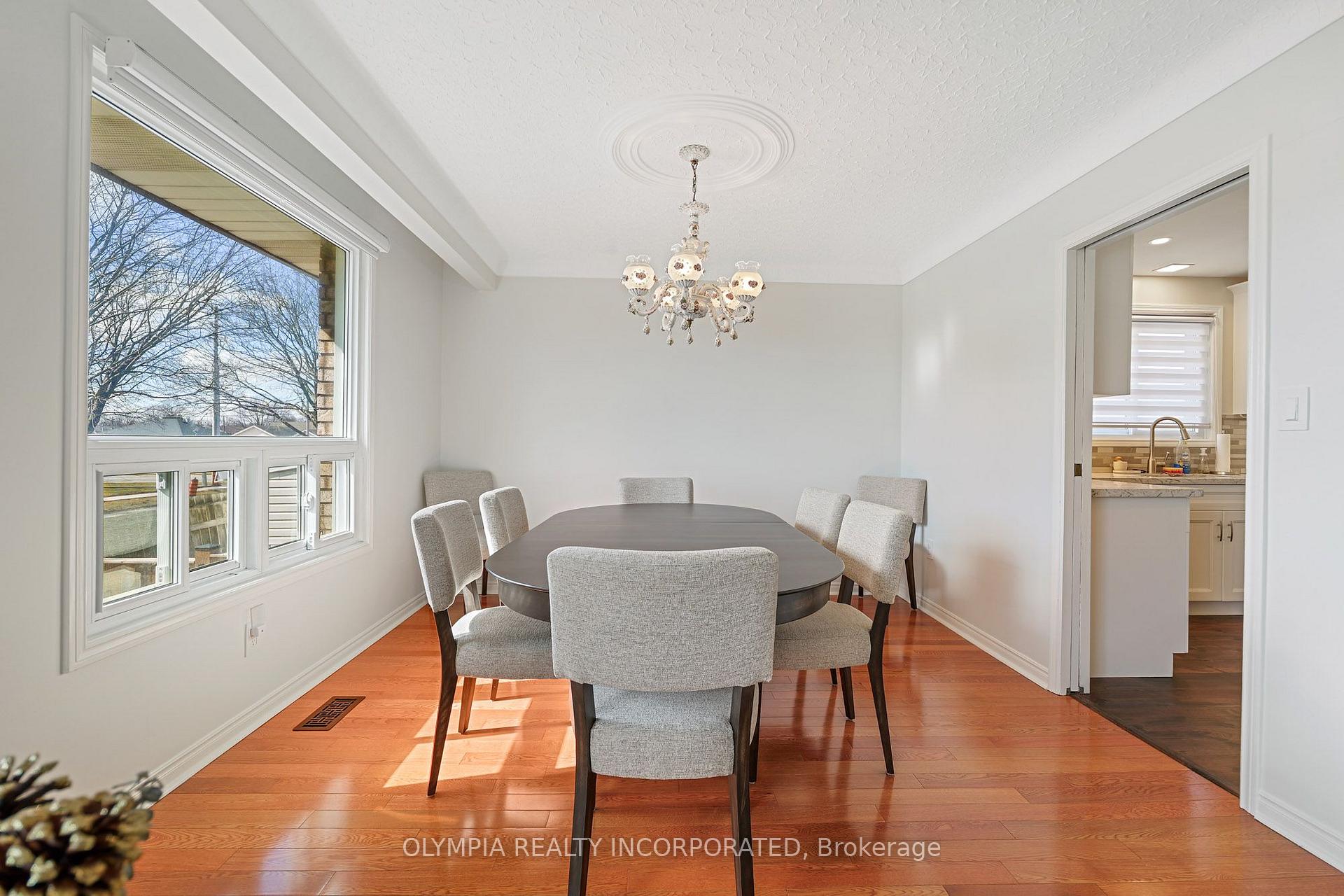 Photo 9 of 6182 Delta Drive, Niagara Falls, West Wood — HOMEH