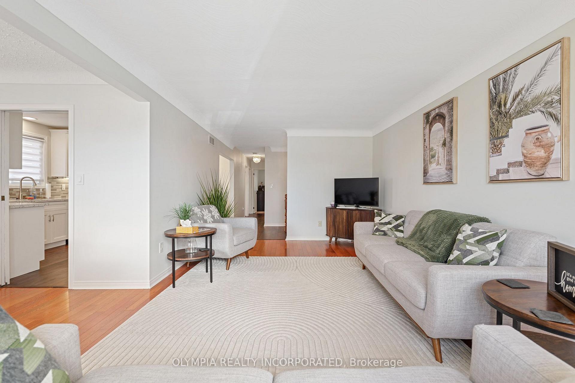 Photo 10 of 6182 Delta Drive, Niagara Falls, West Wood — HOMEH