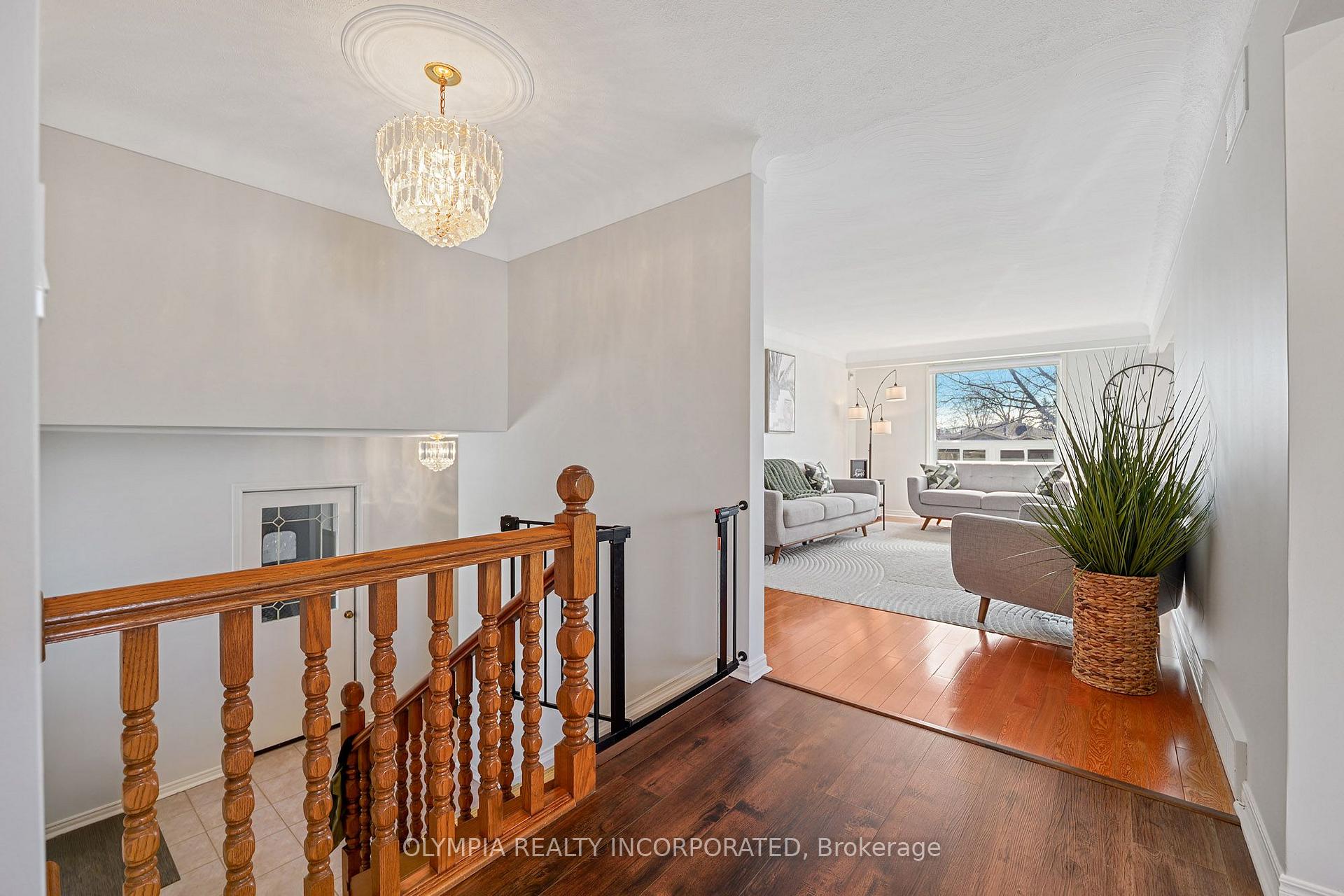 Photo 12 of 6182 Delta Drive, Niagara Falls, West Wood — HOMEH