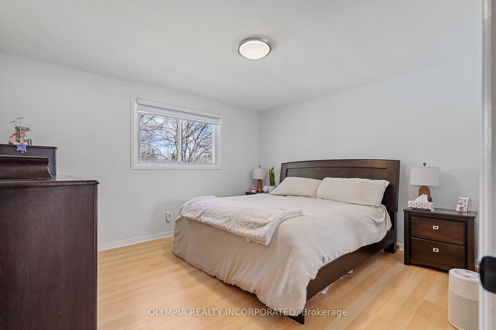 Photo 13 of 6182 Delta Drive, Niagara Falls, West Wood — HOMEH