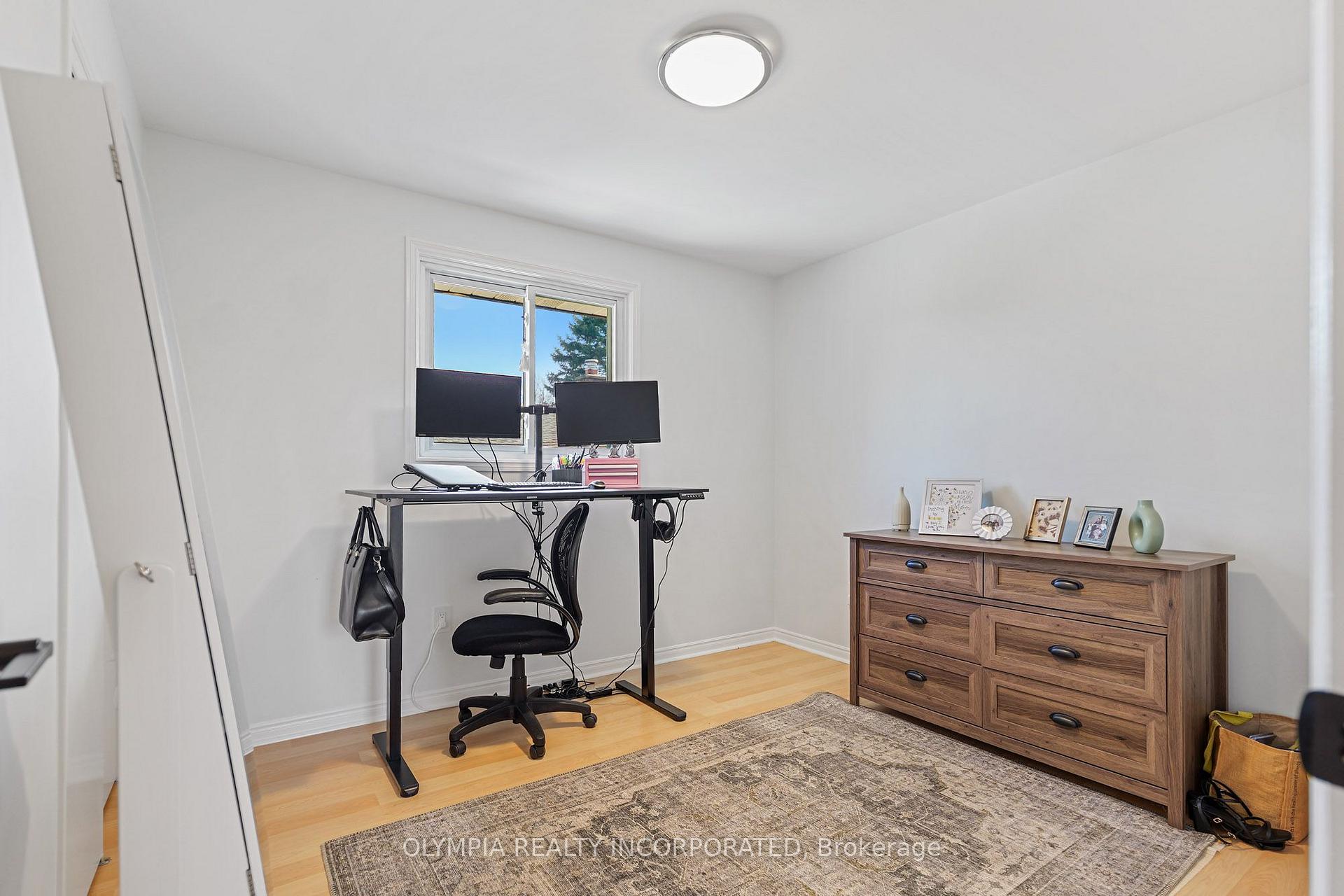 Photo 16 of 6182 Delta Drive, Niagara Falls, West Wood — HOMEH