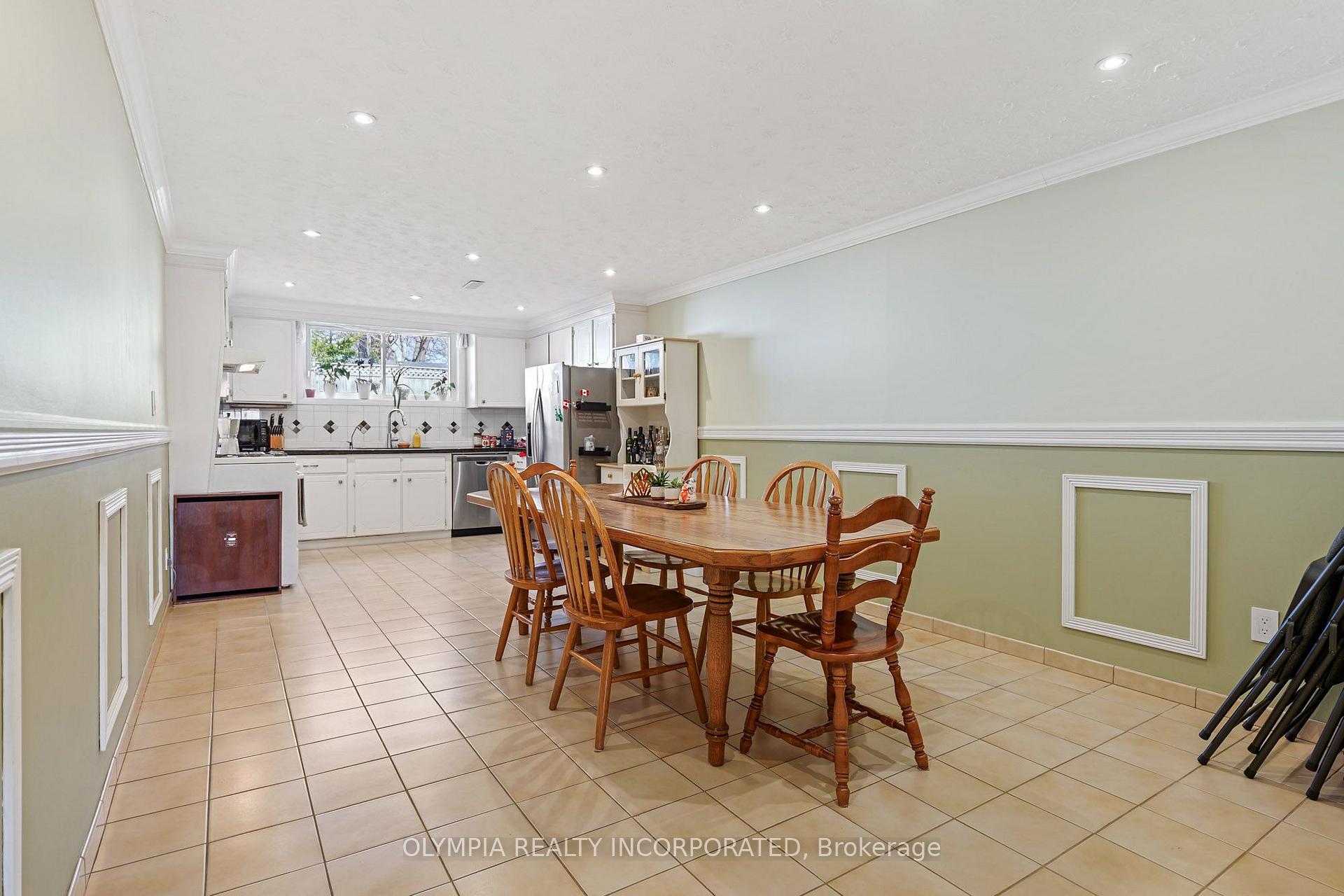 Photo 19 of 6182 Delta Drive, Niagara Falls, West Wood — HOMEH