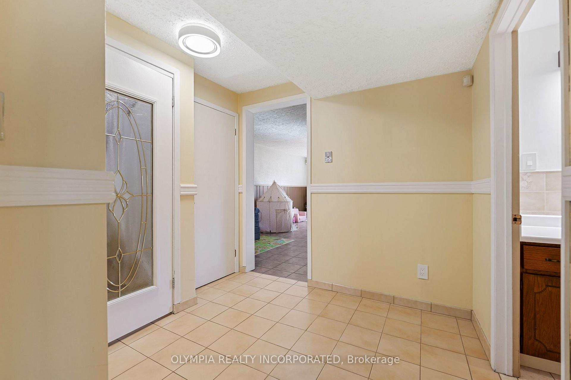 Photo 21 of 6182 Delta Drive, Niagara Falls, West Wood — HOMEH