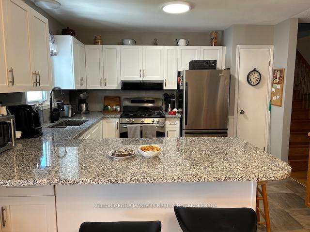 Photo 4 of 1496 Sydenham Road, Kingston, City North of 401 — HOMEH
