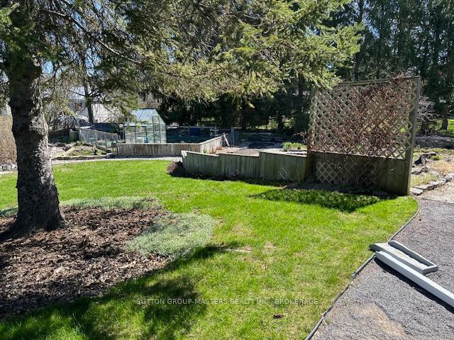 Photo 32 of 1496 Sydenham Road, Kingston, City North of 401 — HOMEH