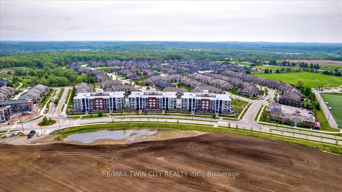 Photo 4 of Unit 307, 247 Grey Silo Road, Waterloo, Eastbridge — HOMEH