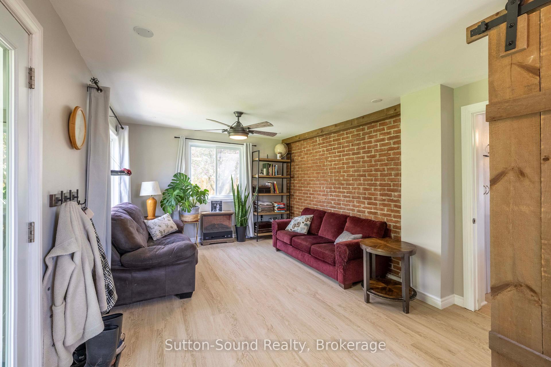 Photo 17 of 740 6th Street E, Owen Sound — HOMEH