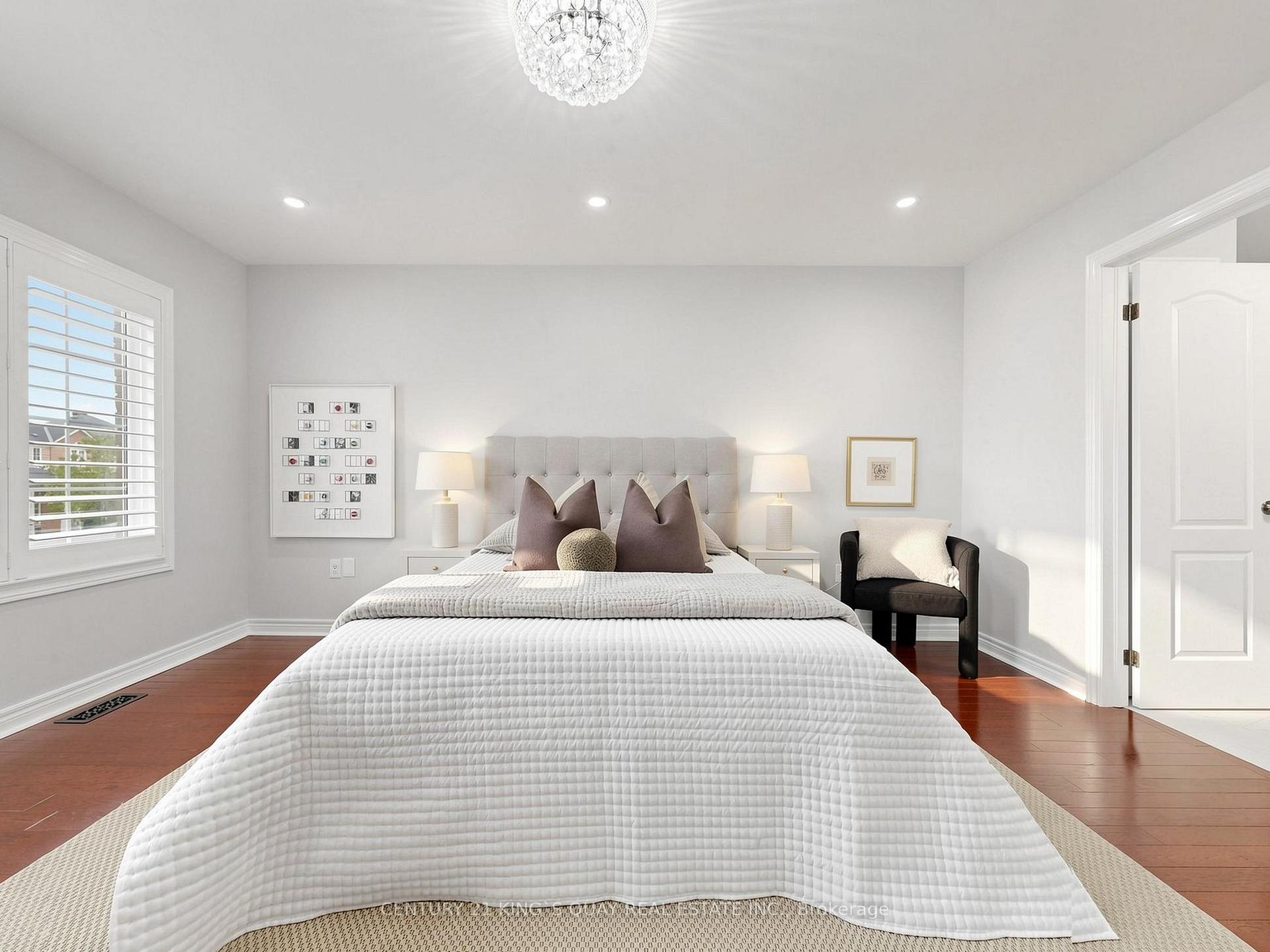 Photo 37 of 60 Arbour Drive, Markham, Greensborough — HOMEH