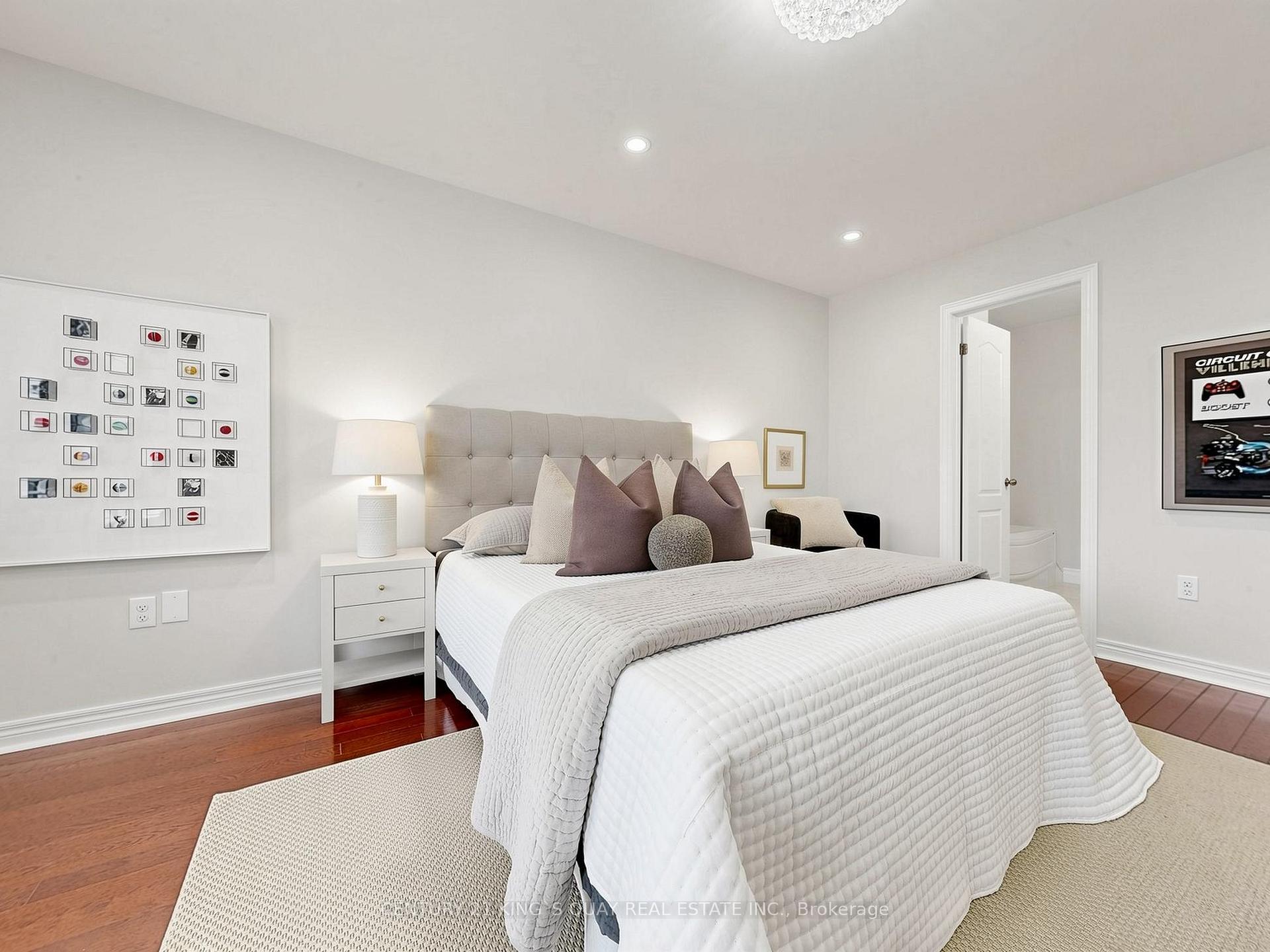 Photo 38 of 60 Arbour Drive, Markham, Greensborough — HOMEH