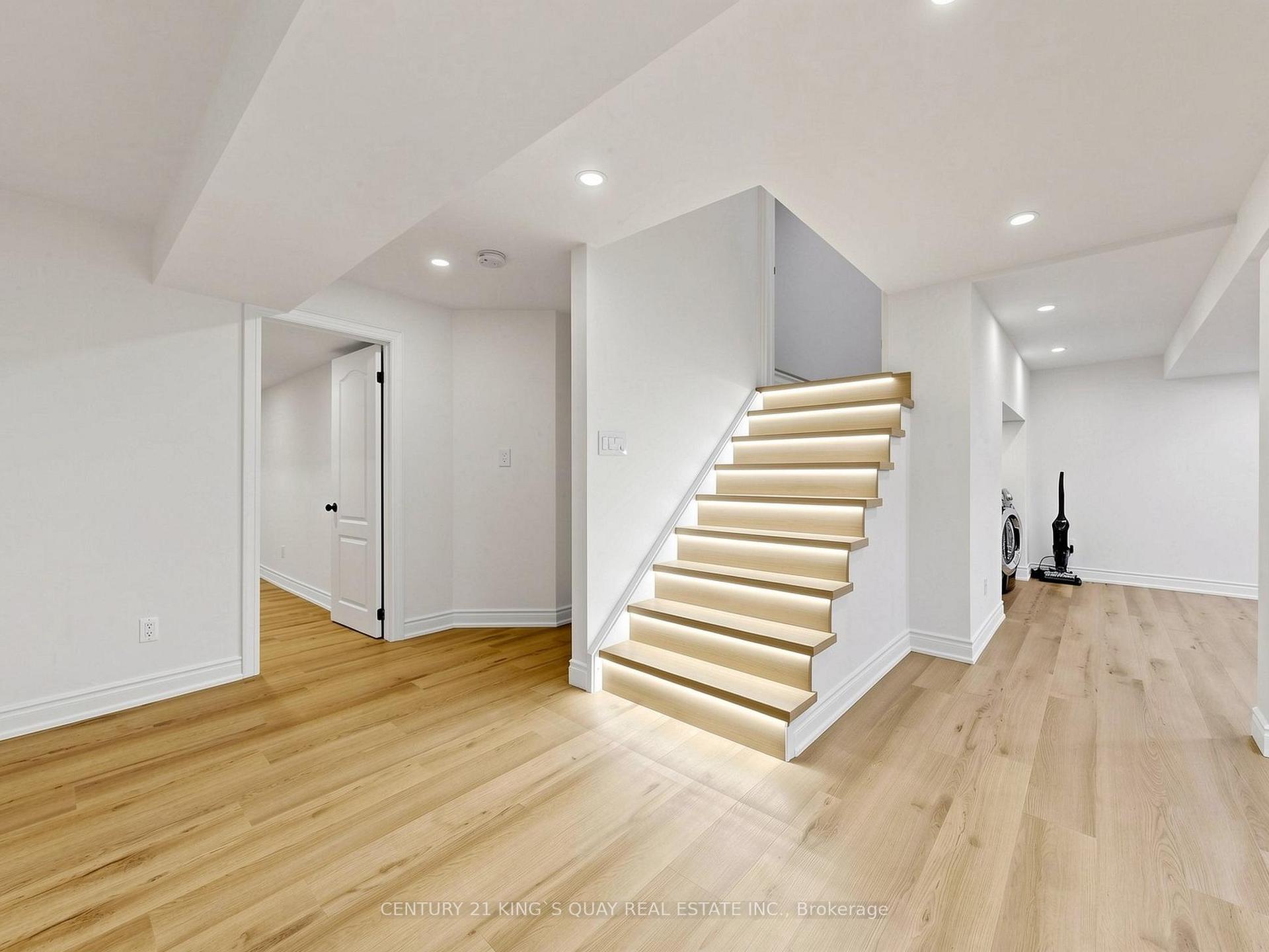 Photo 45 of 60 Arbour Drive, Markham, Greensborough — HOMEH
