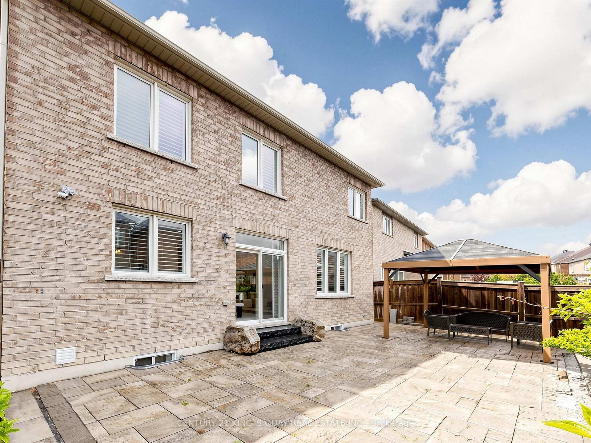 Photo 48 of 60 Arbour Drive, Markham, Greensborough — HOMEH