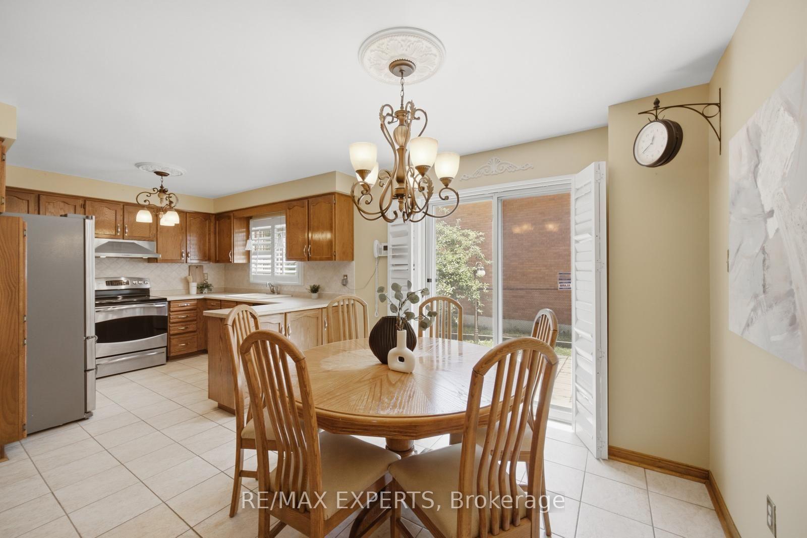 Photo 14 of 221 Judith Avenue, Vaughan, Brownridge — HOMEH