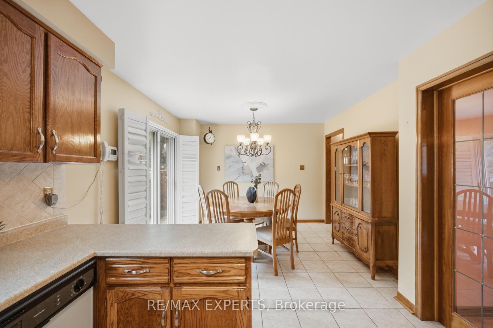 Photo 19 of 221 Judith Avenue, Vaughan, Brownridge — HOMEH