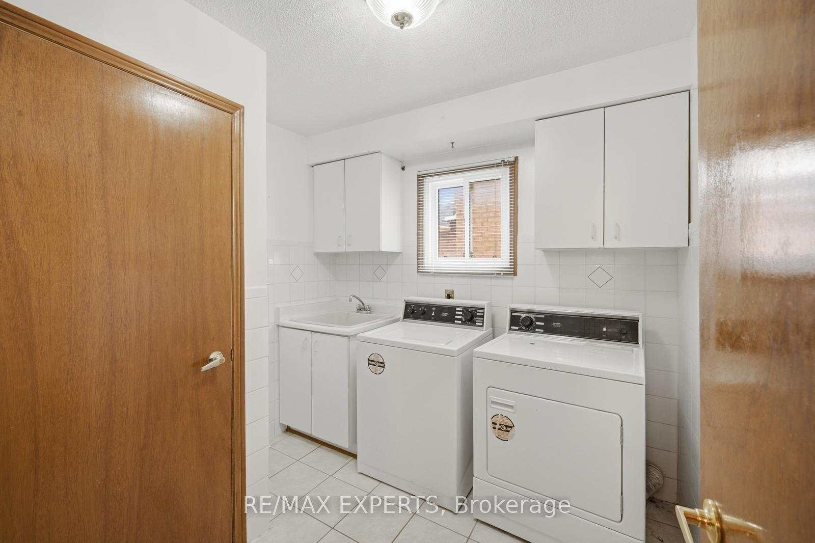 Photo 22 of 221 Judith Avenue, Vaughan, Brownridge — HOMEH