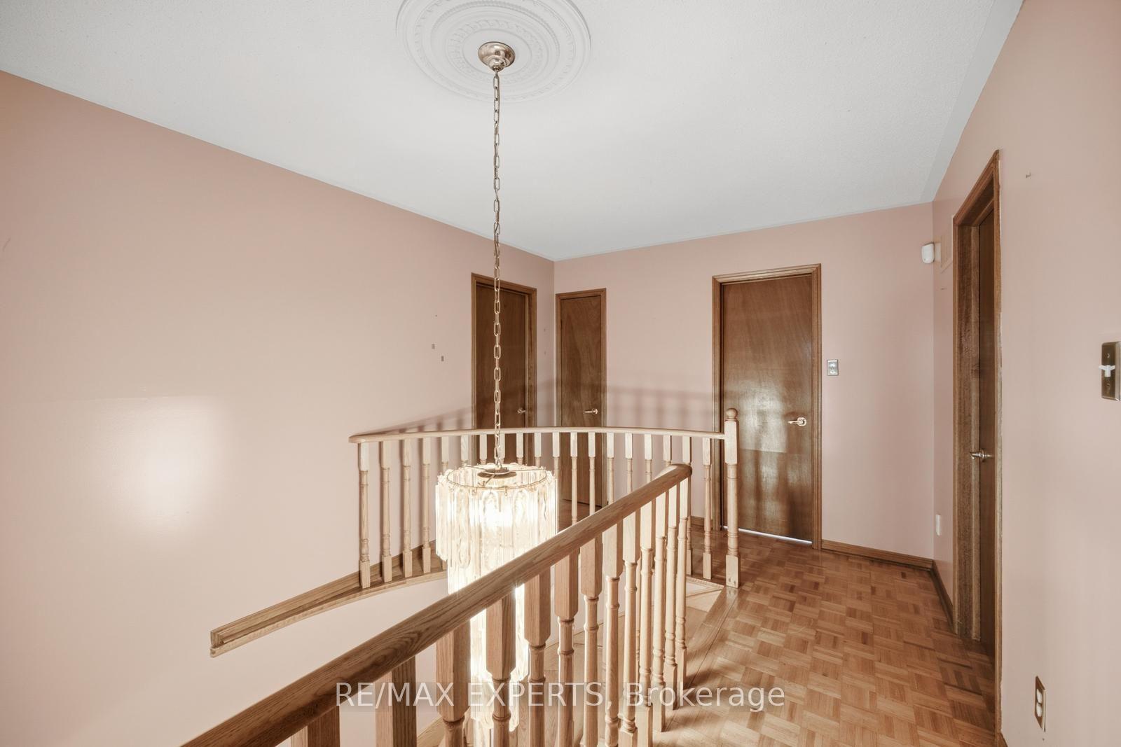 Photo 23 of 221 Judith Avenue, Vaughan, Brownridge — HOMEH