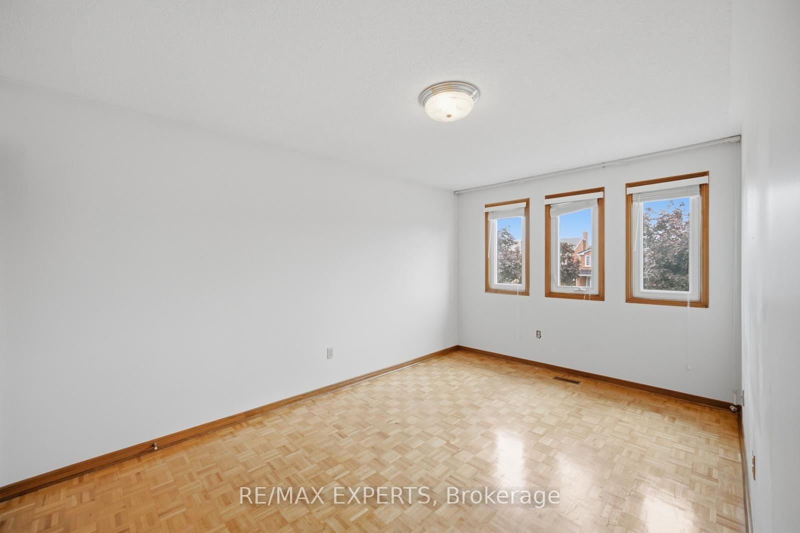 Photo 31 of 221 Judith Avenue, Vaughan, Brownridge — HOMEH