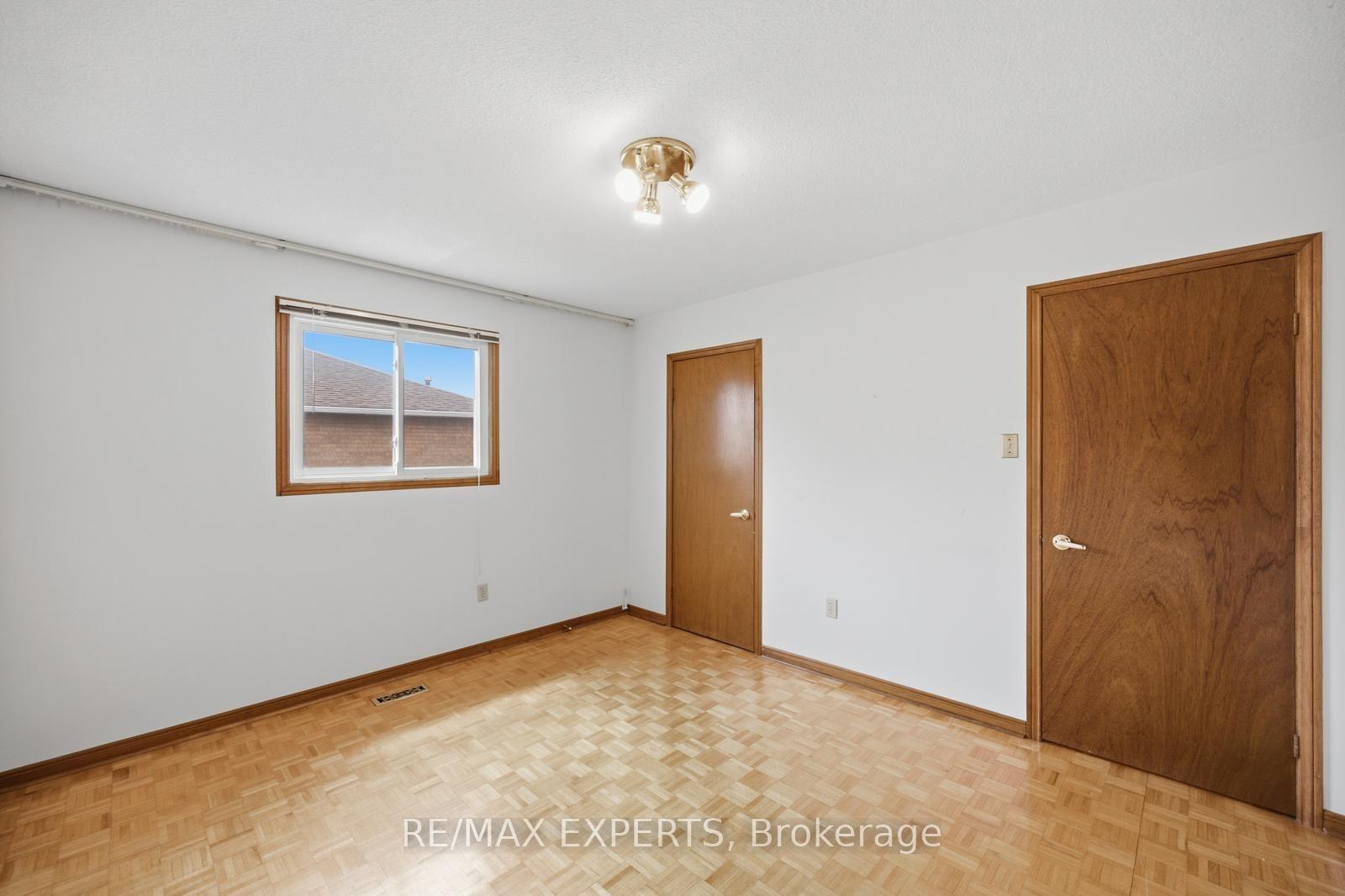 Photo 33 of 221 Judith Avenue, Vaughan, Brownridge — HOMEH