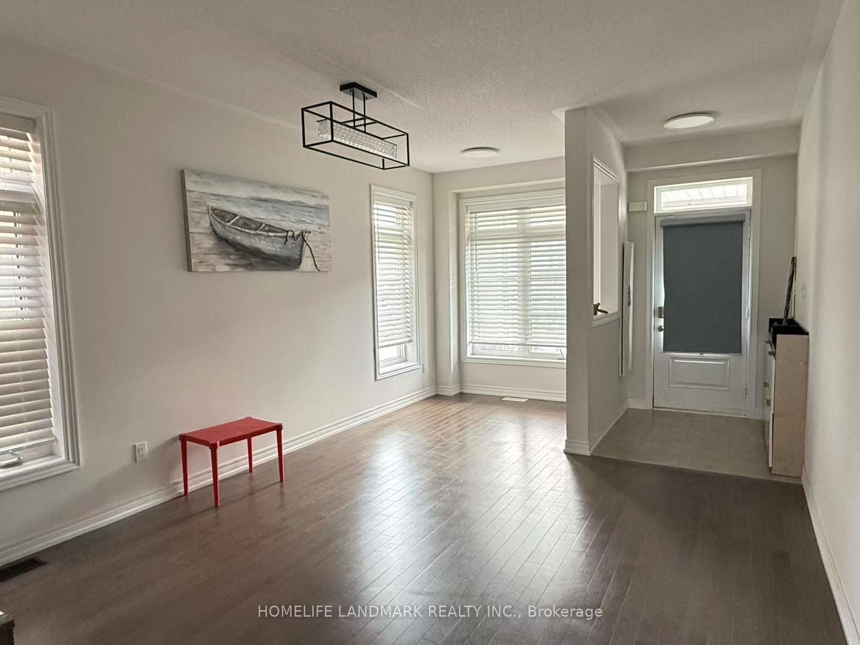Photo 2 of 156 Decast Crescent, Markham, Box Grove — HOMEH