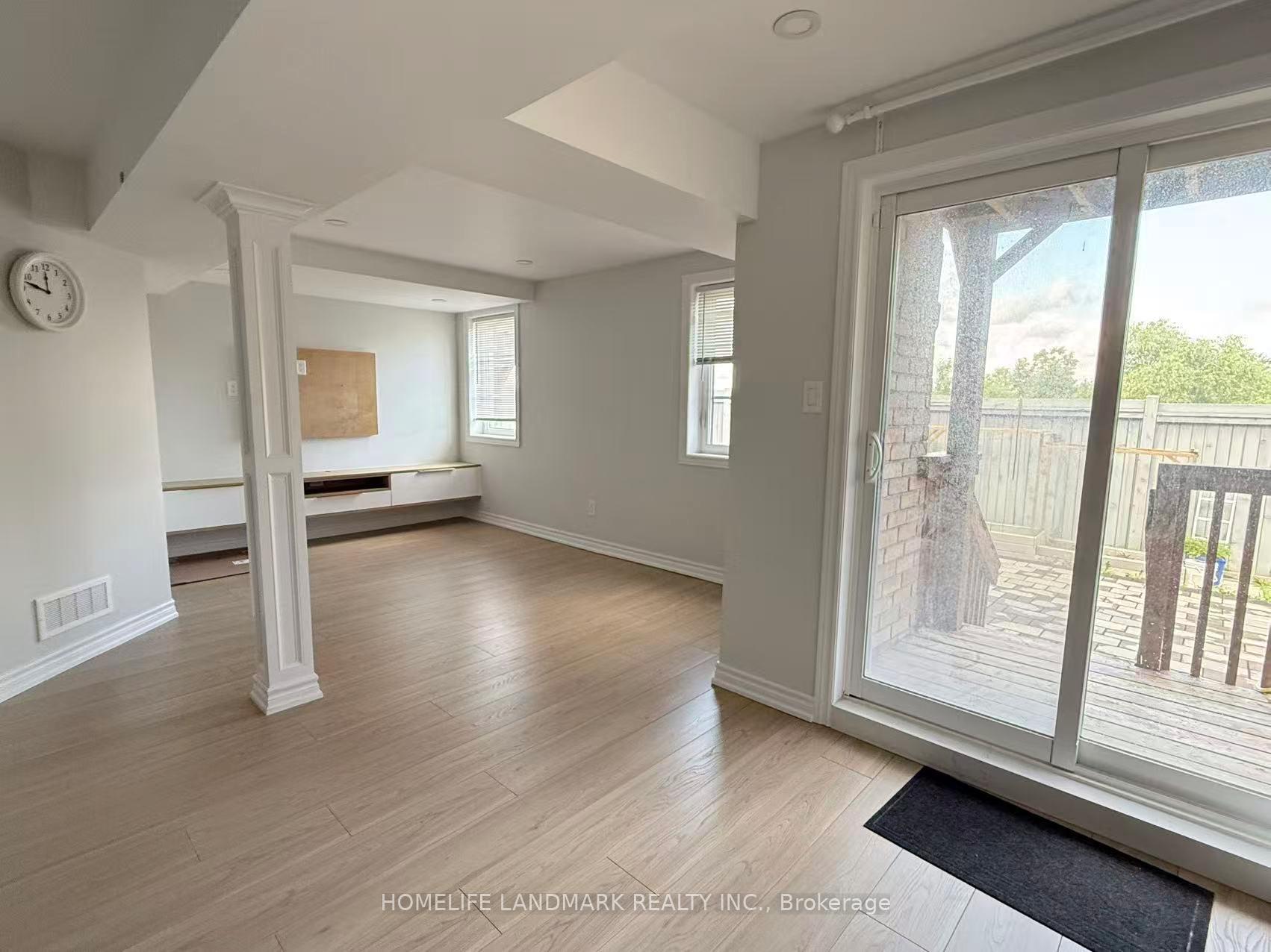 Photo 16 of 156 Decast Crescent, Markham, Box Grove — HOMEH