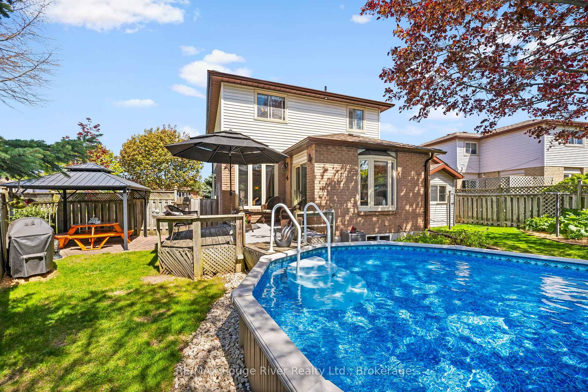 Photo 5 of 1003 Renaissance Drive, Oshawa, Lakeview — HOMEH