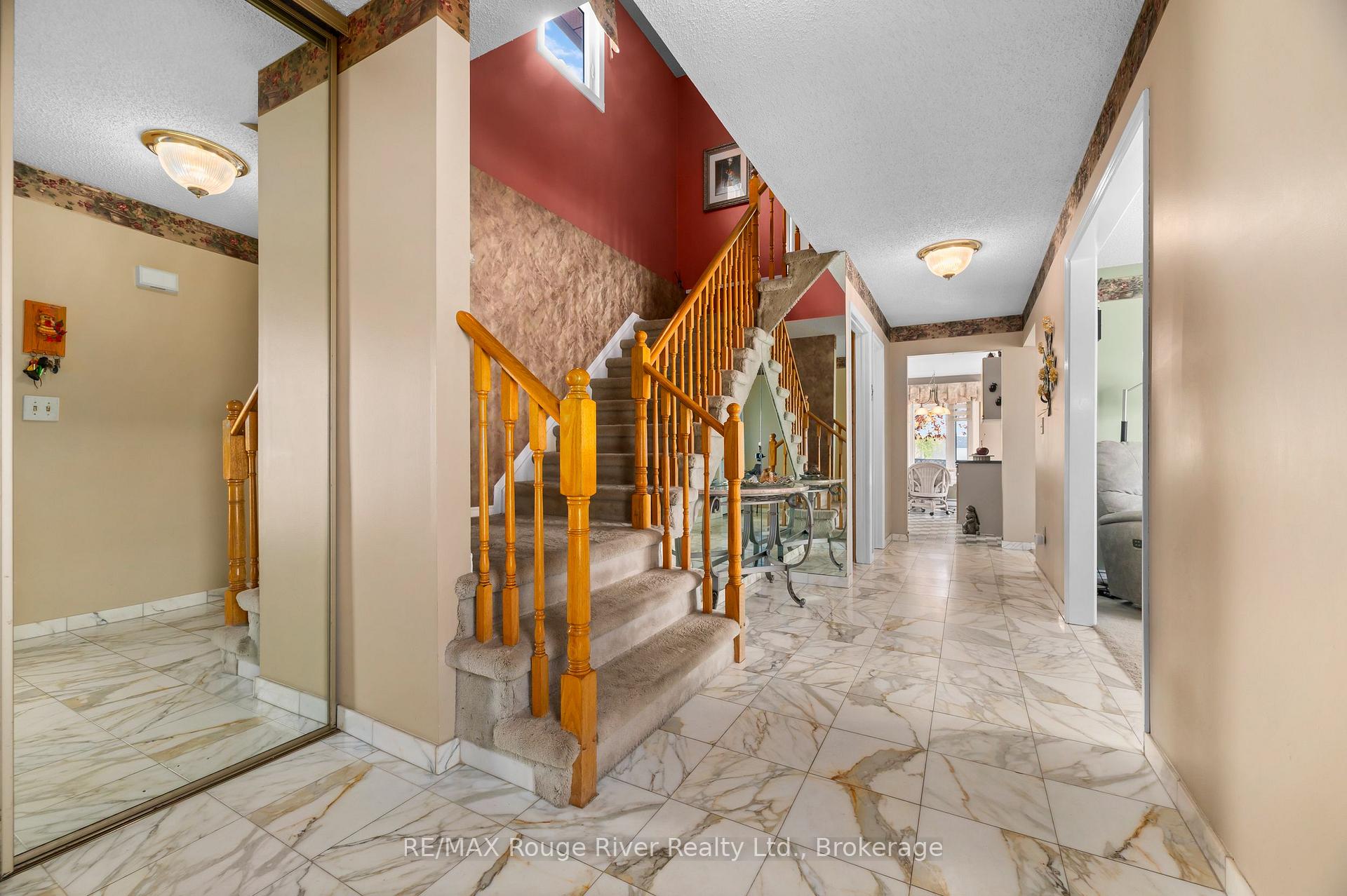 Photo 9 of 1003 Renaissance Drive, Oshawa, Lakeview — HOMEH