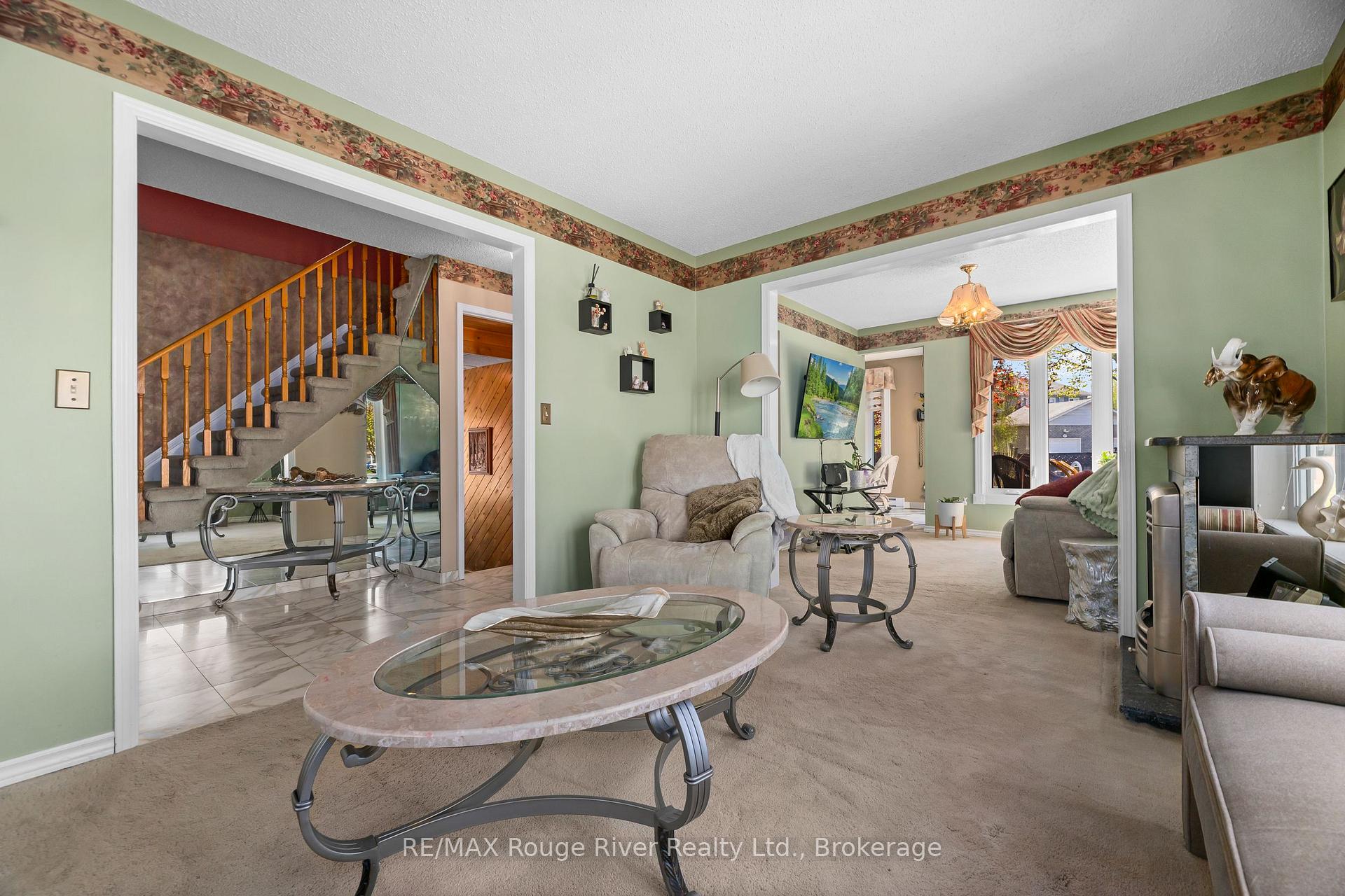 Photo 11 of 1003 Renaissance Drive, Oshawa, Lakeview — HOMEH