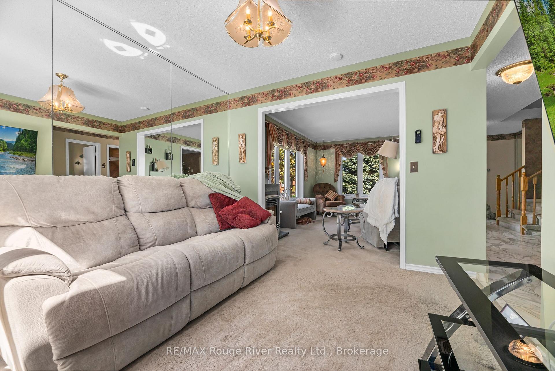 Photo 15 of 1003 Renaissance Drive, Oshawa, Lakeview — HOMEH