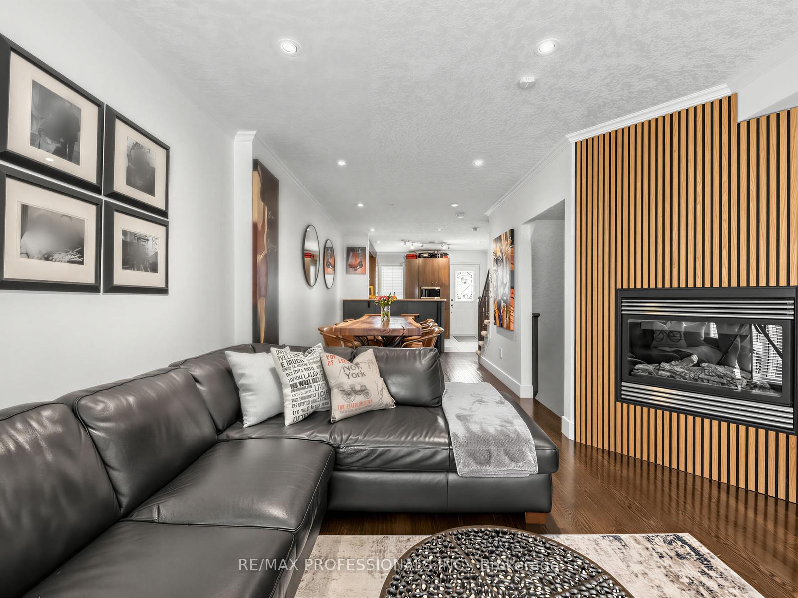 Photo 17 of Unit 32, 220 Manitoba Street, Etobicoke, Mimico — HOMEH