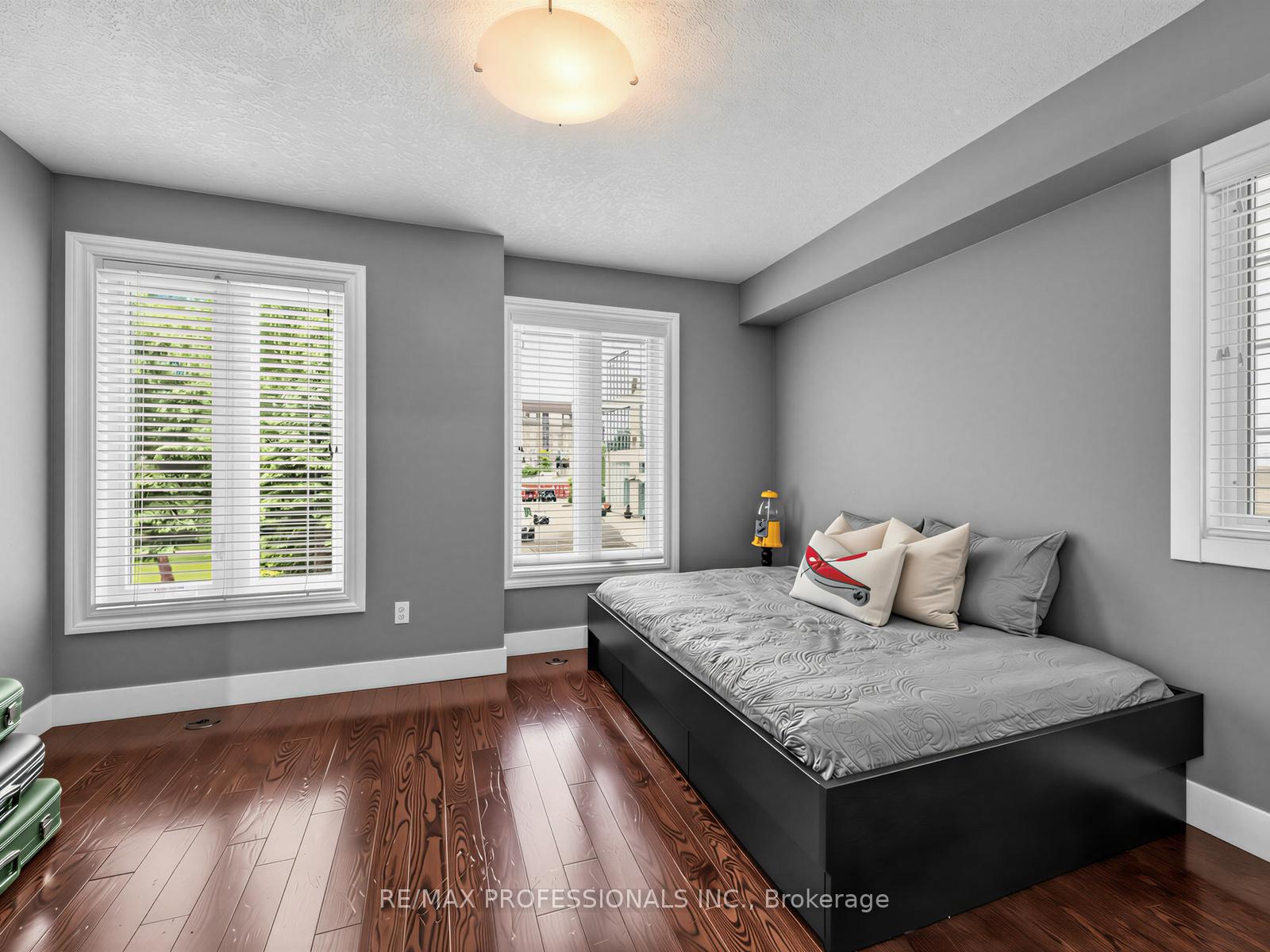 Photo 19 of Unit 32, 220 Manitoba Street, Etobicoke, Mimico — HOMEH