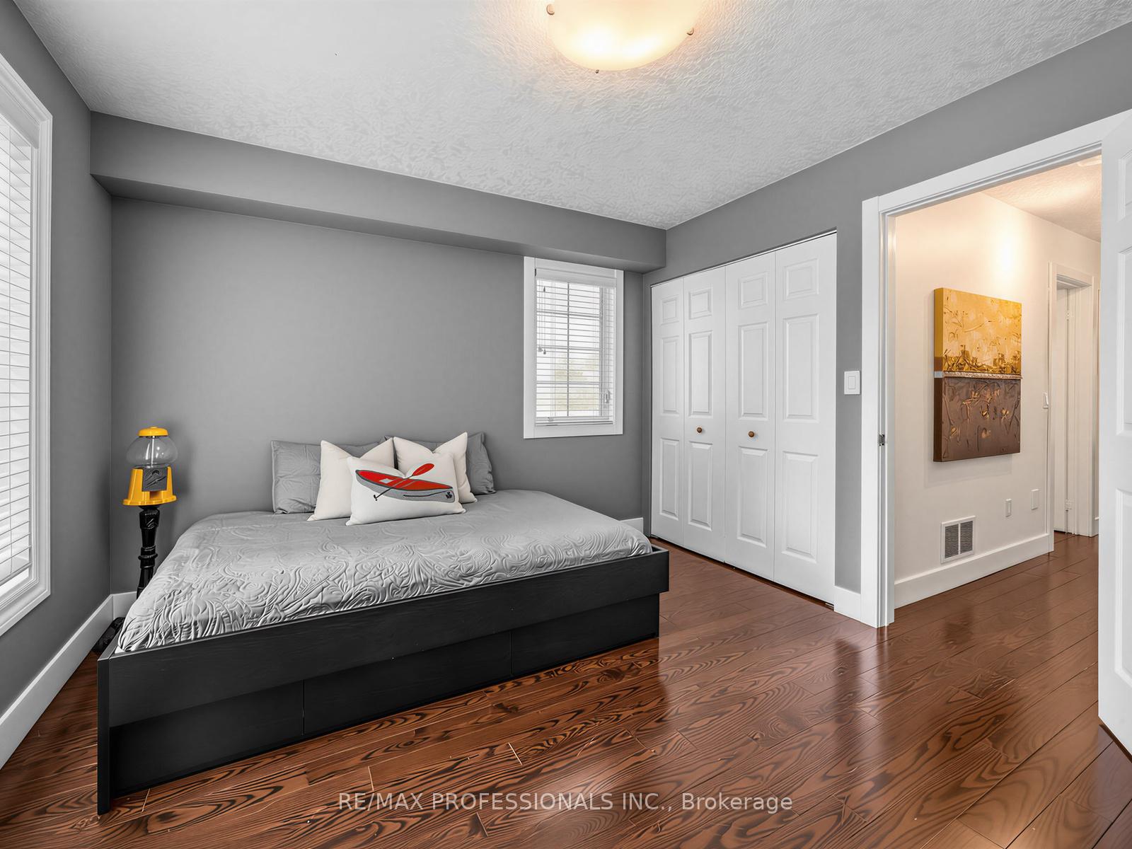 Photo 20 of Unit 32, 220 Manitoba Street, Etobicoke, Mimico — HOMEH