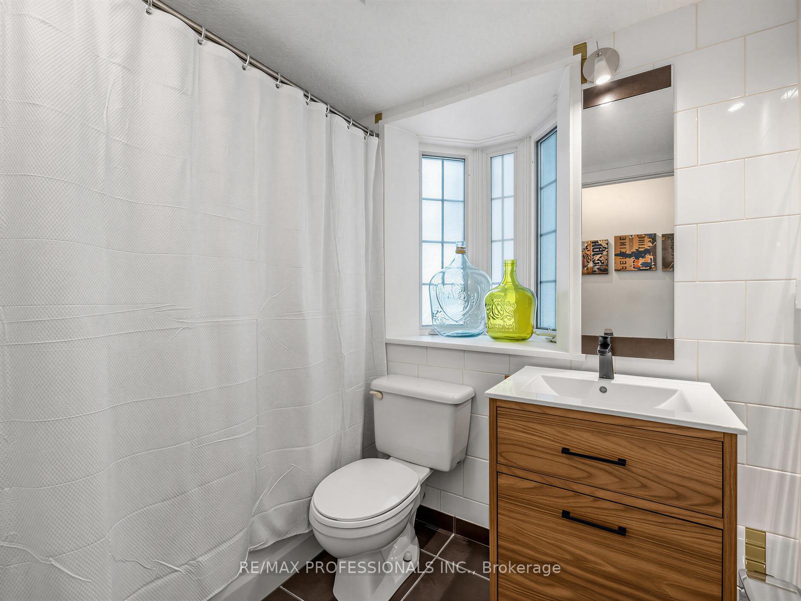 Photo 25 of Unit 32, 220 Manitoba Street, Etobicoke, Mimico — HOMEH