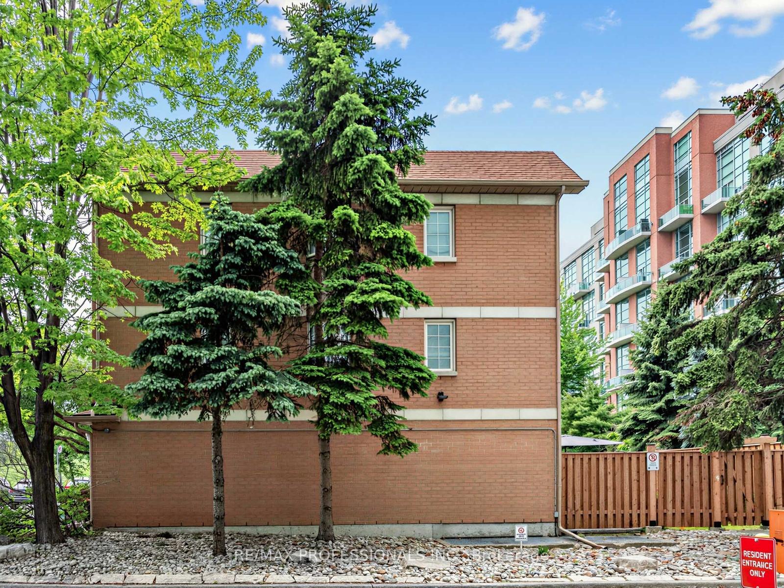 Photo 44 of Unit 32, 220 Manitoba Street, Etobicoke, Mimico — HOMEH