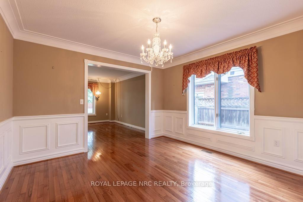 Photo 9 of 5 Bahama Bay, St. Catharines, Bunting/Linwell — HOMEH