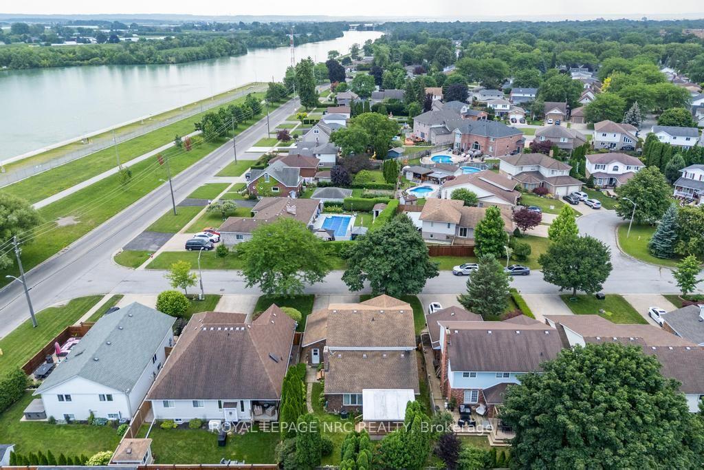 Photo 35 of 5 Bahama Bay, St. Catharines, Bunting/Linwell — HOMEH
