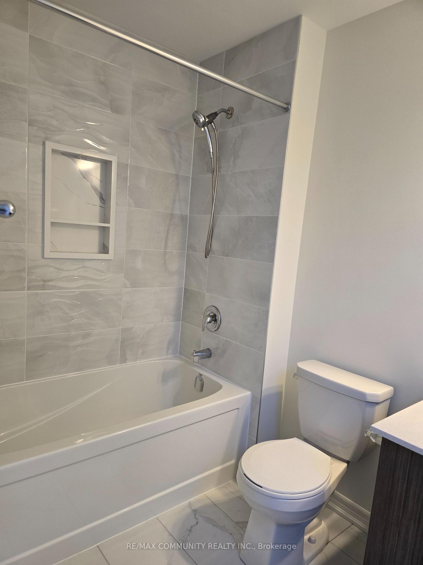 Photo 7 of 79 Rackham Lane, Clarington, Courtice — HOMEH