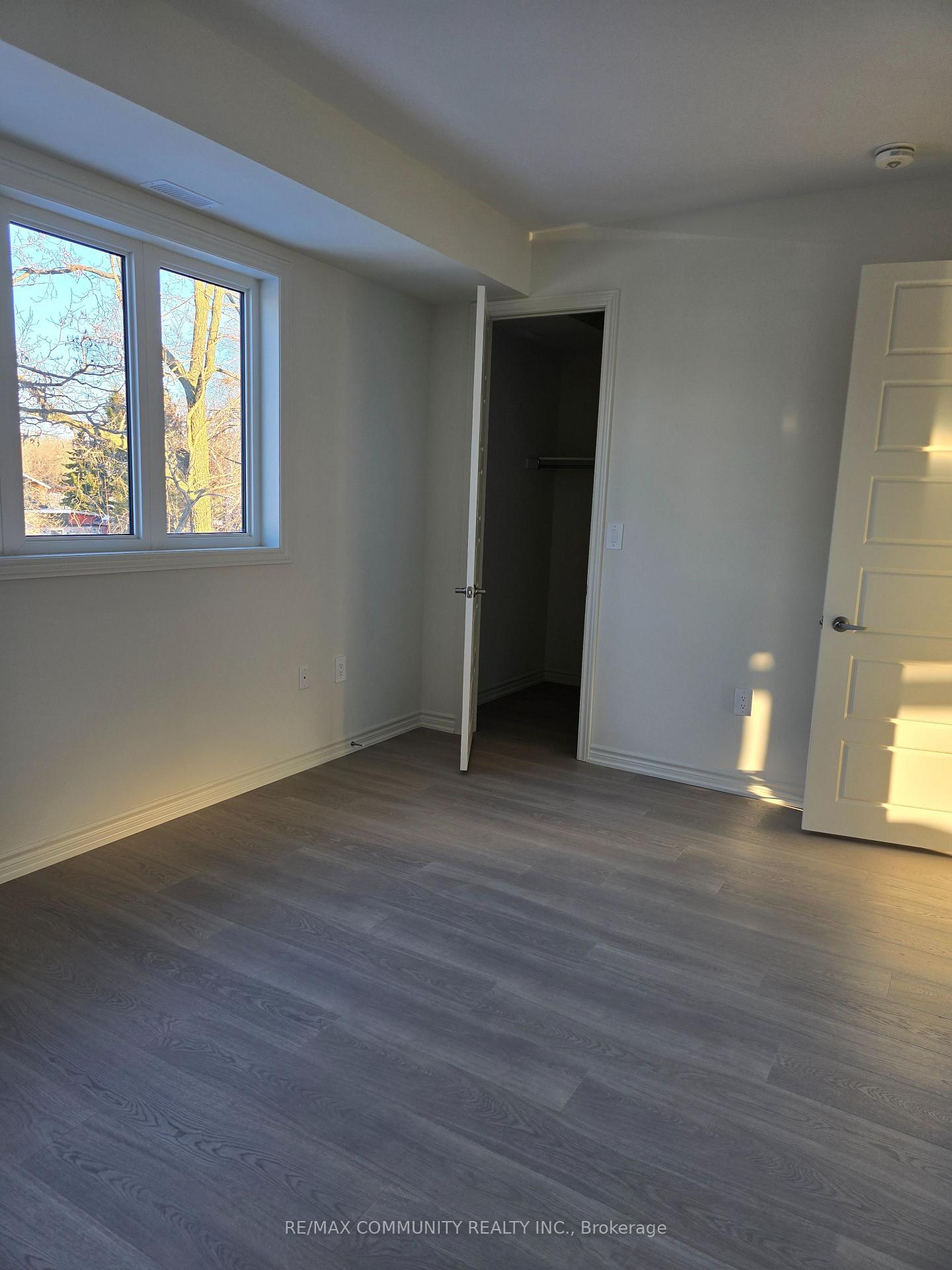 Photo 14 of 79 Rackham Lane, Clarington, Courtice — HOMEH