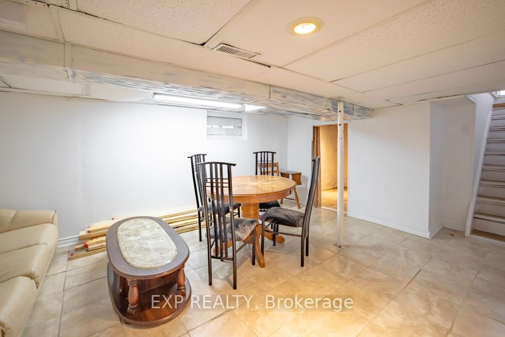 Photo 15 of 5938 Dunn Street, Niagara Falls, Arad/Fallsview — HOMEH