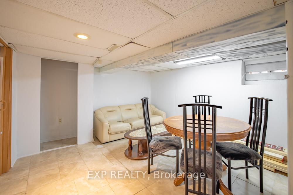 Photo 16 of 5938 Dunn Street, Niagara Falls, Arad/Fallsview — HOMEH