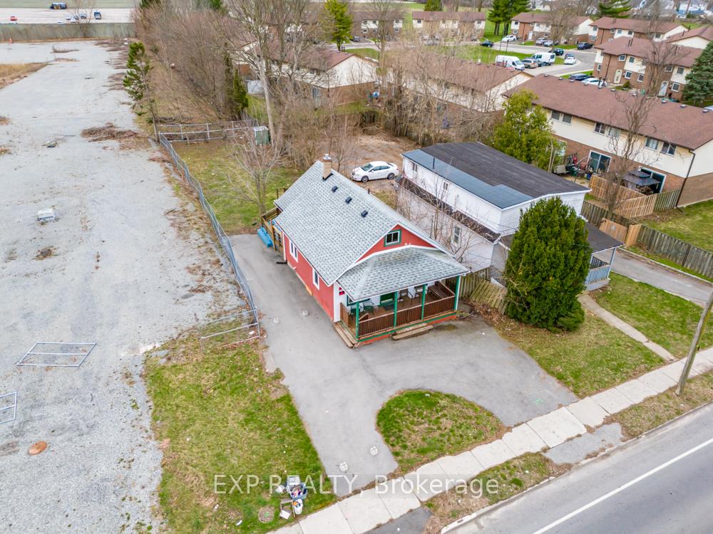 Photo 17 of 5938 Dunn Street, Niagara Falls, Arad/Fallsview — HOMEH