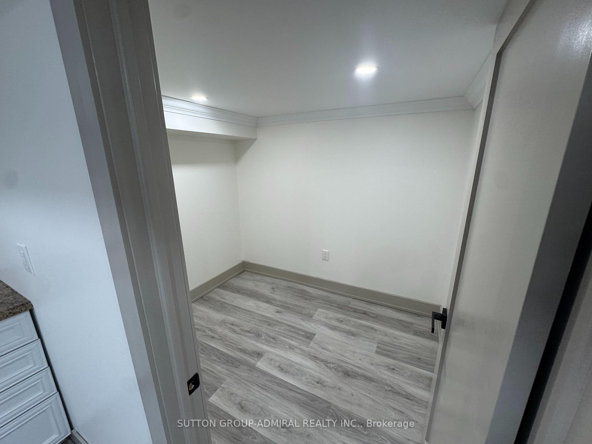 Photo 10 of Unit BSMT, 29 Wendelyn Drive, Richmond Hill, Jefferson — HOMEH