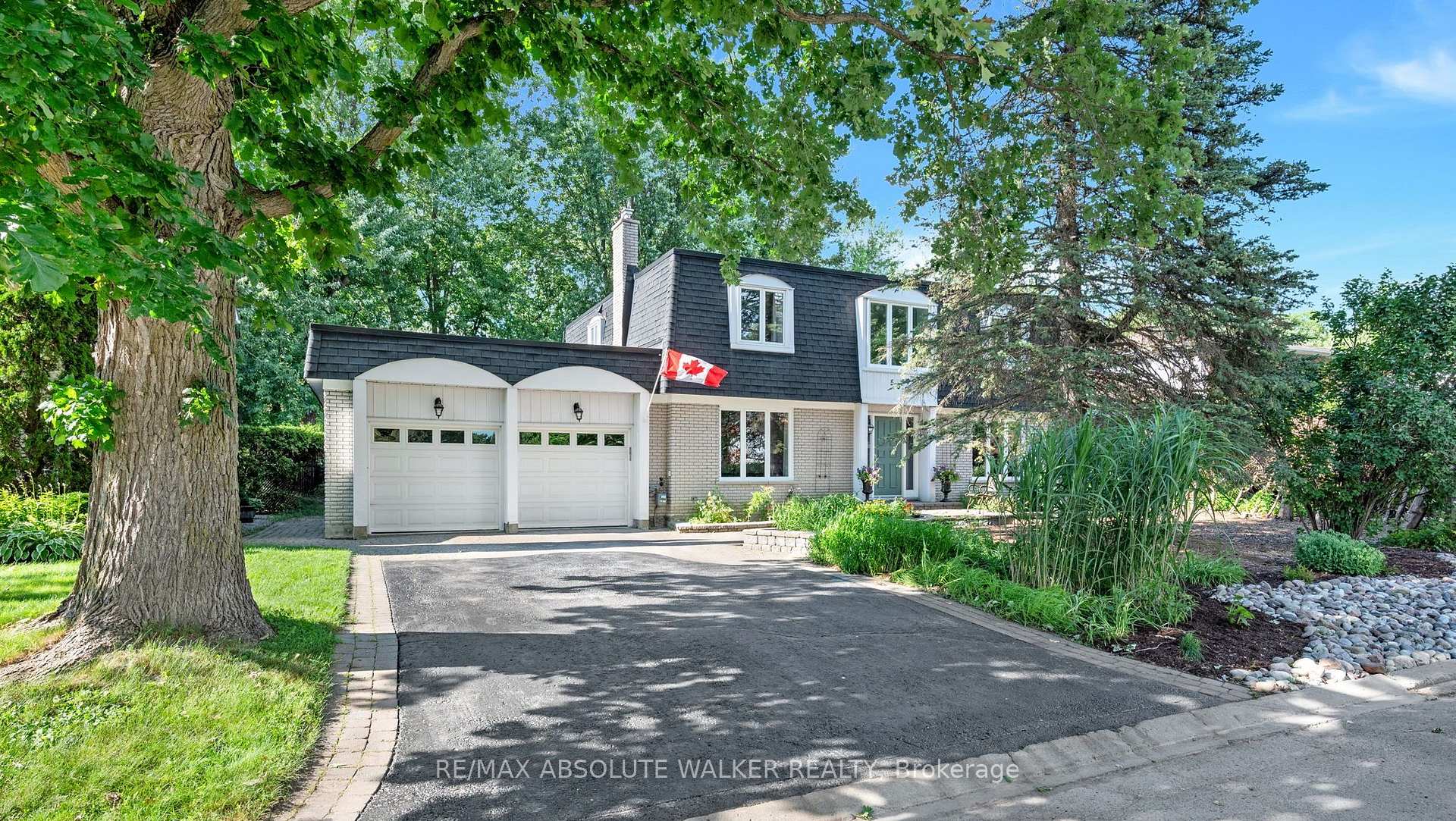 Photo 1 of 535 Buchanan Crescent, Ottawa, Beacon Hill North — HOMEH