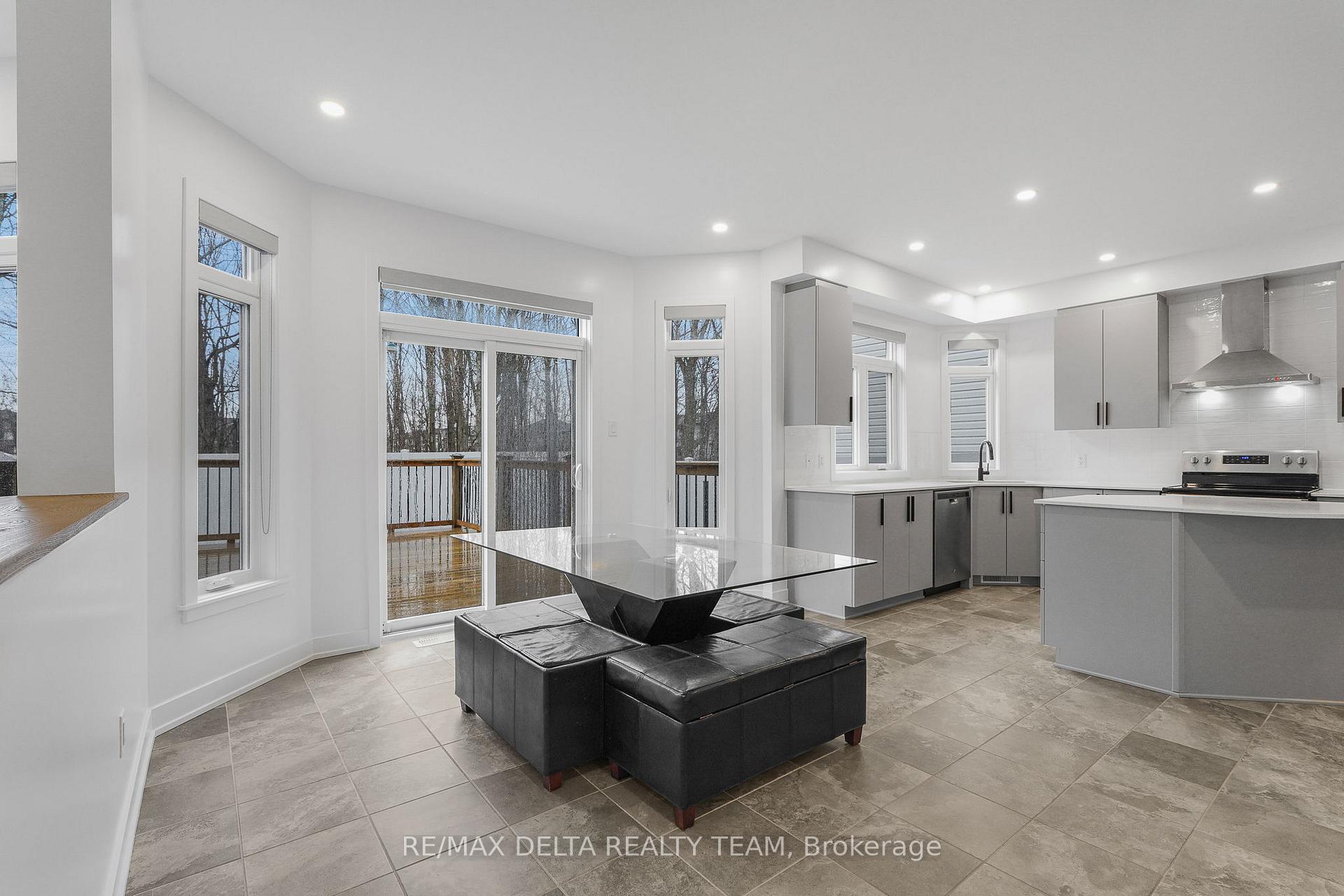 Photo 13 of 39 Angel Heights, Ottawa, Stittsville (South) — HOMEH