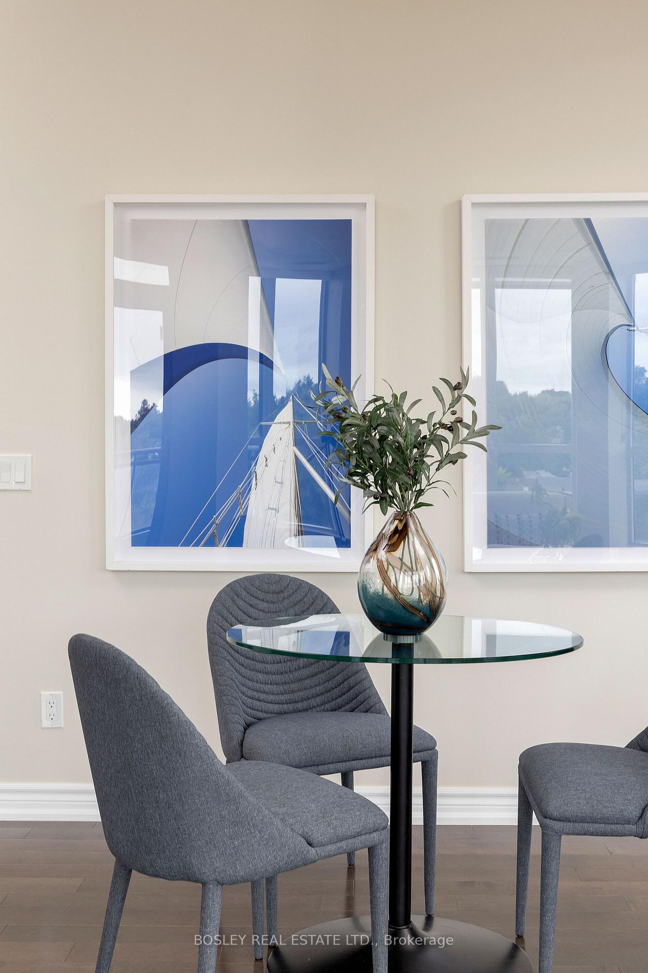 Photo 10 of Unit 412, 23 Glebe Road W, Toronto, Yonge-Eglinton — HOMEH