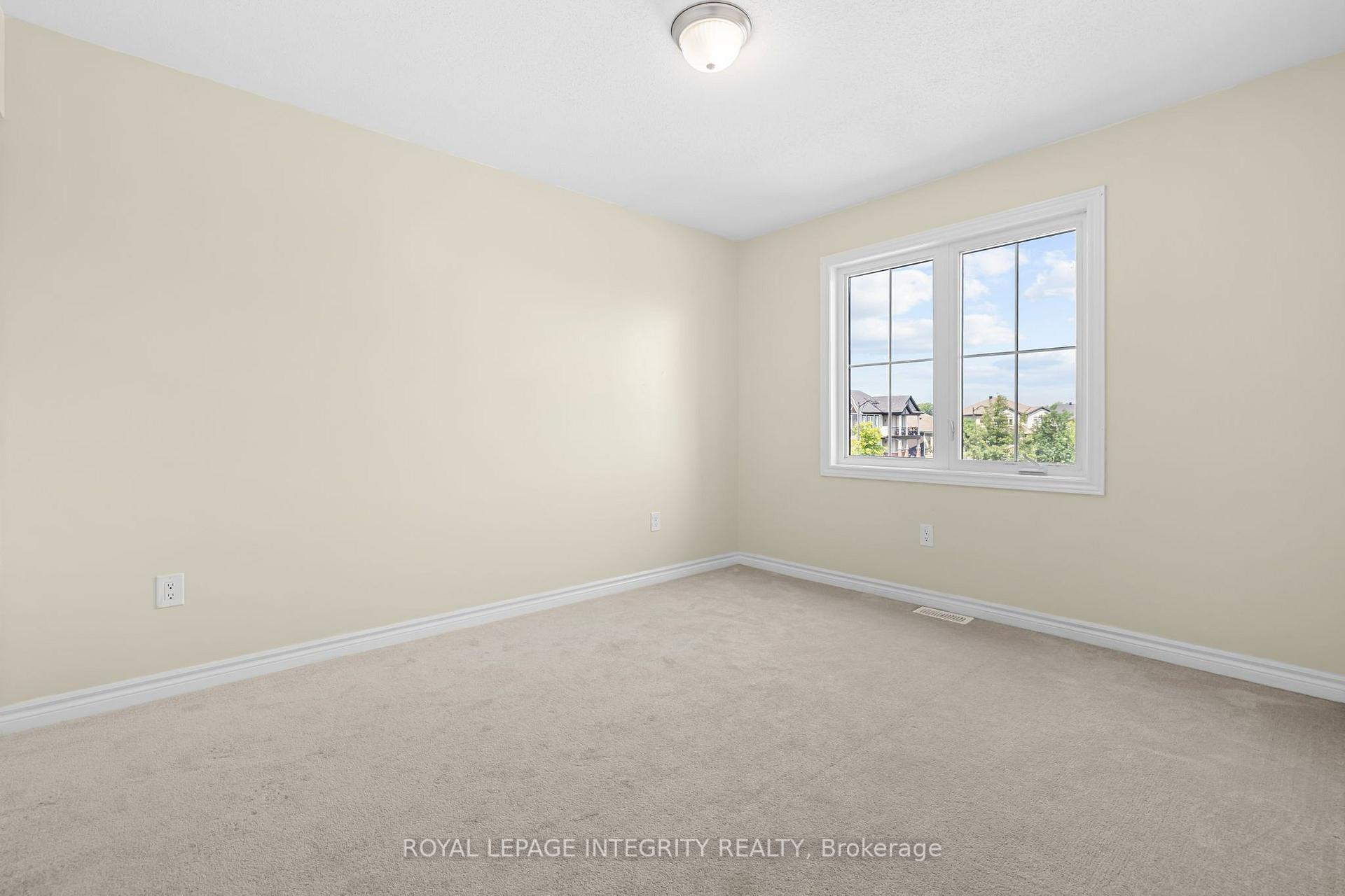 Photo 27 of 1002 Laburnum Walk, Ottawa, Kanata - Emerald Meadows/Trailwest — HOMEH